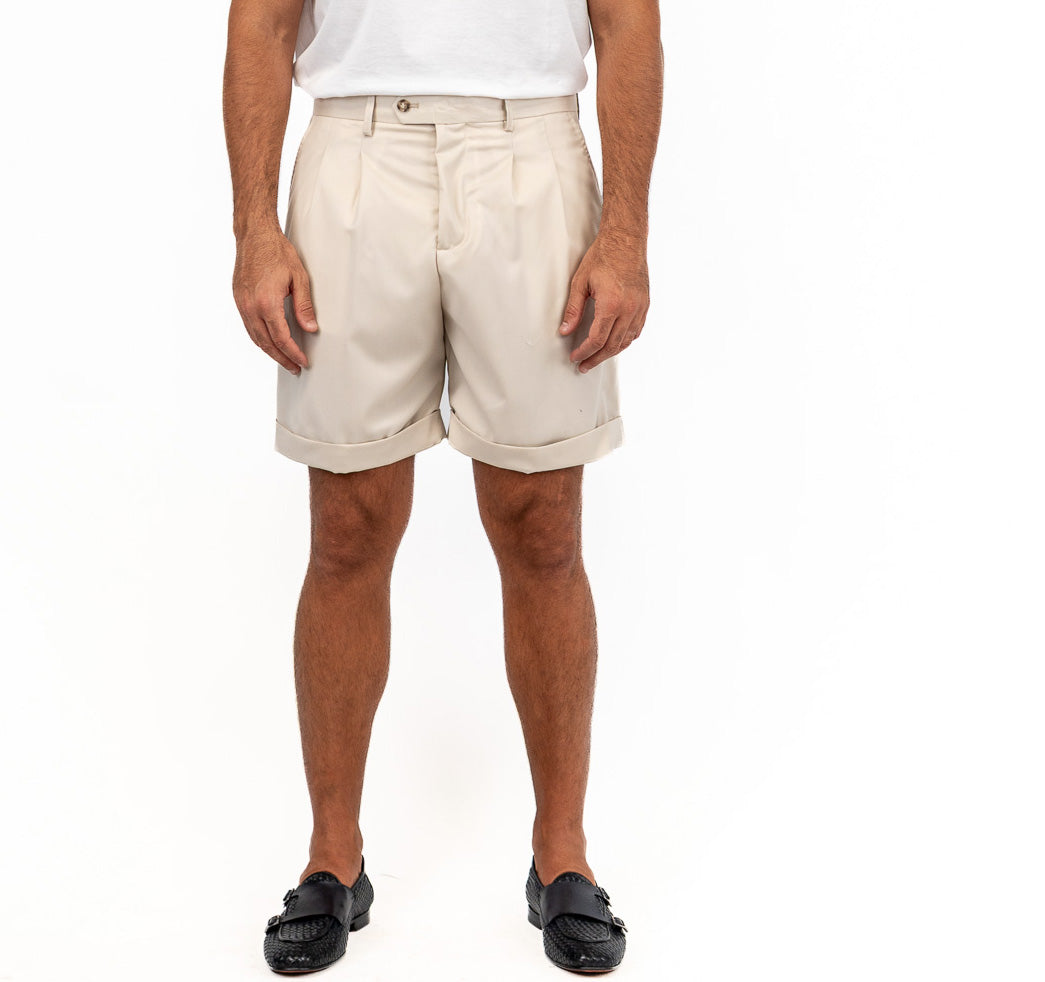 Bermuda japan Beige con passanti uomo in fresco lana super 110's Tessuti in esclusiva Sartoria Carillo vita alta doppia pinces