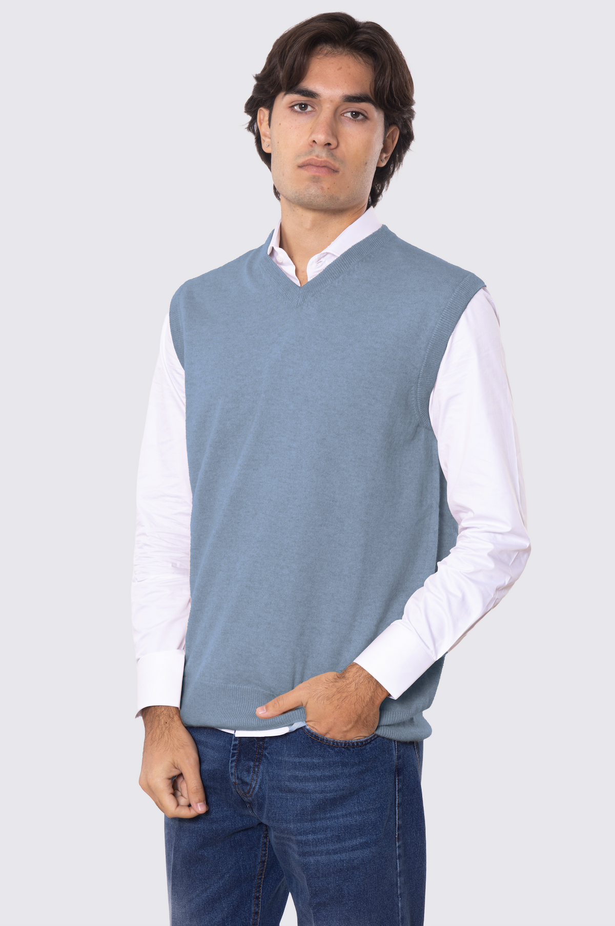 Gilet scollo a v celeste 100% cashmere a tubolare tinta unita con elastici sulle maniche e sul fondo Finezza 12