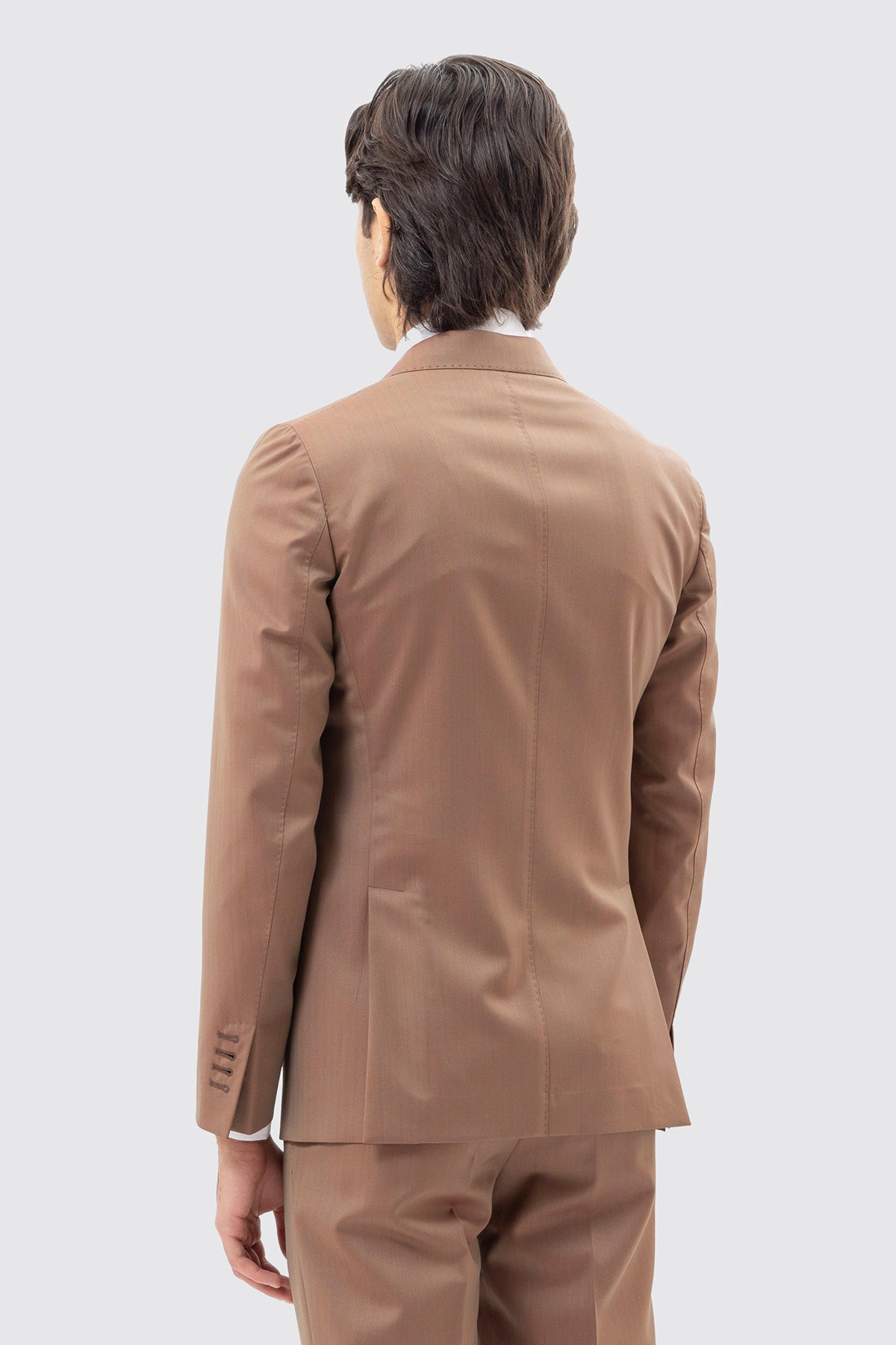 Giacca monopetto fango solaro uomo in fresco lana vitale barberis canonico con rever a lancia tasche a filo .