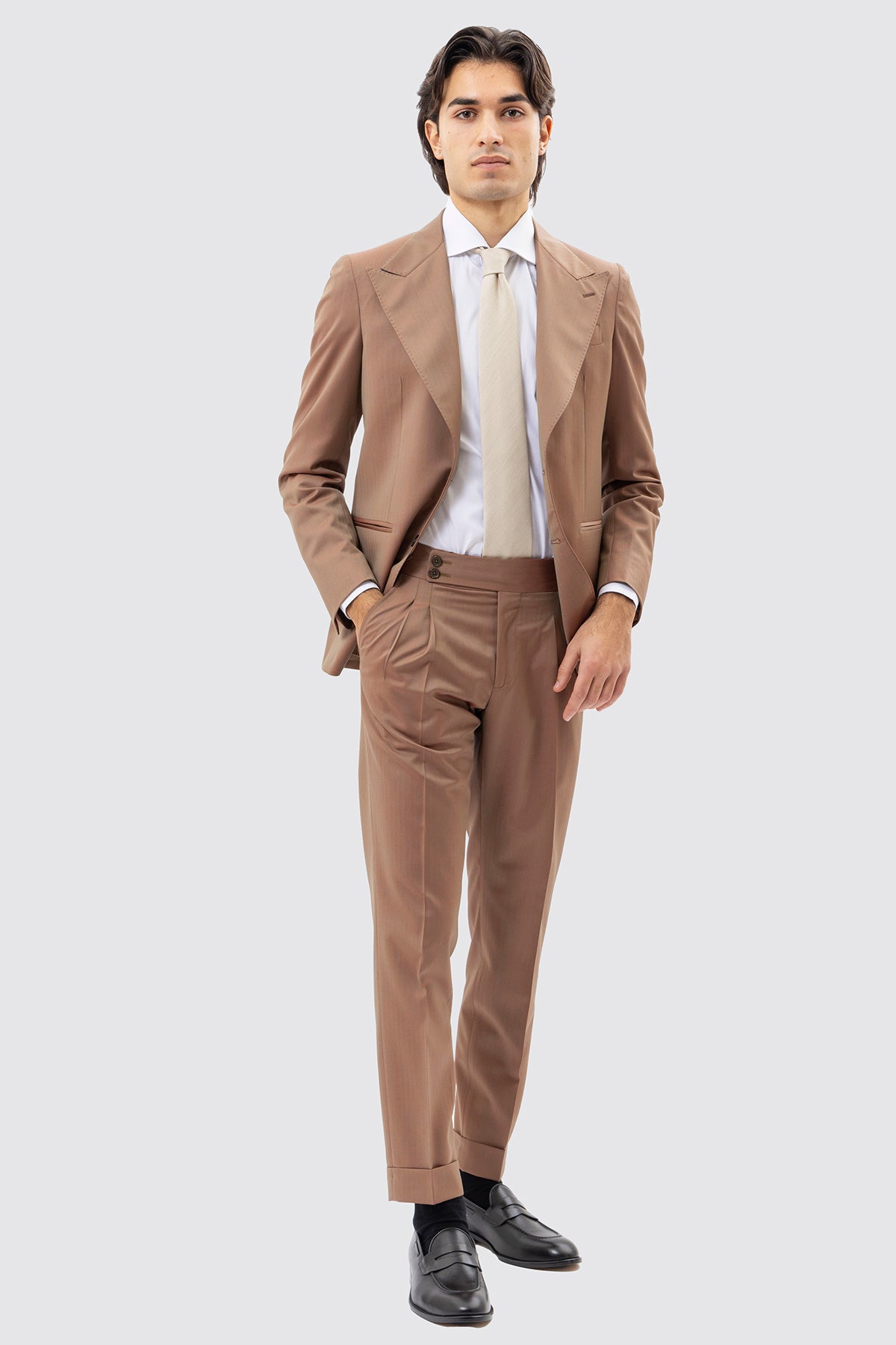 Giacca monopetto fango solaro uomo in fresco lana vitale barberis canonico con rever a lancia tasche a filo .