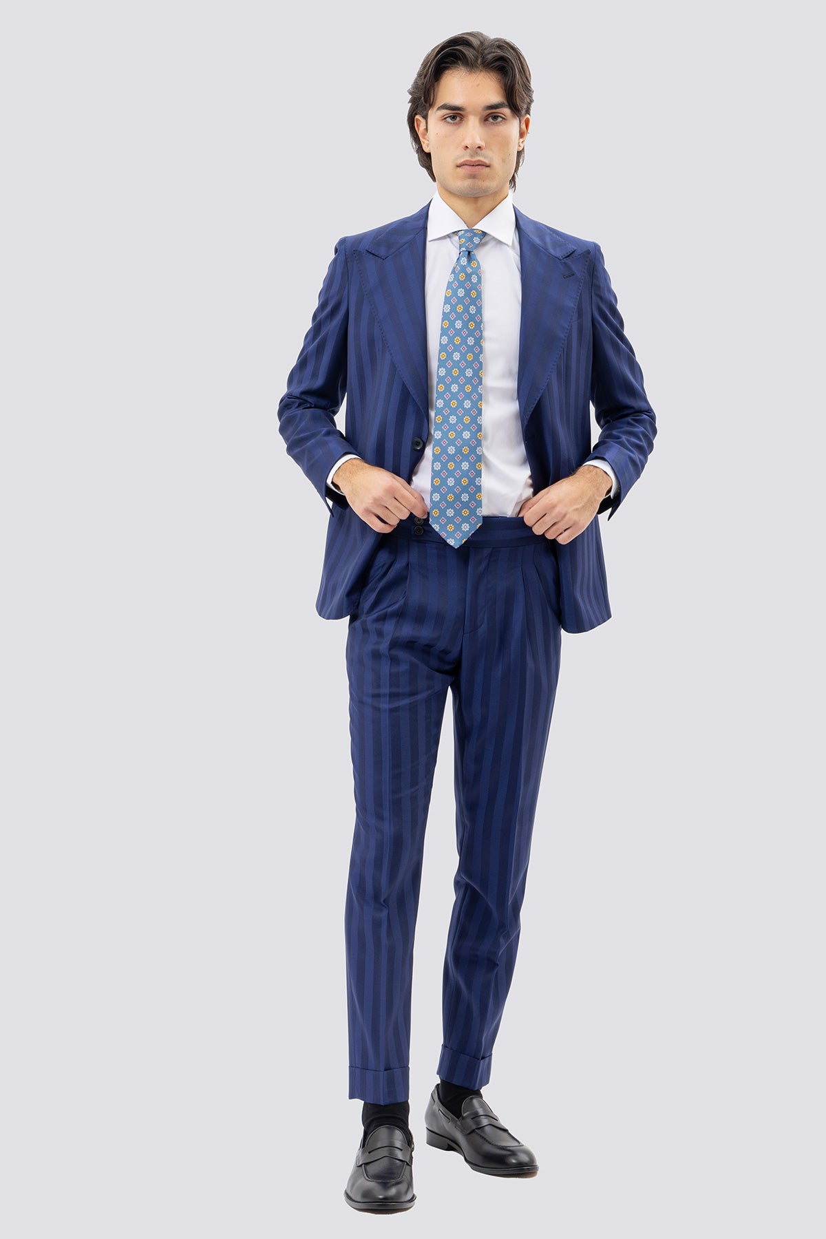 Giacca Uomo Monopetto Blu Chiaro Rigata In Fresco Lana Super 140's Rever A Lancia 13cm Tasche A Filo .