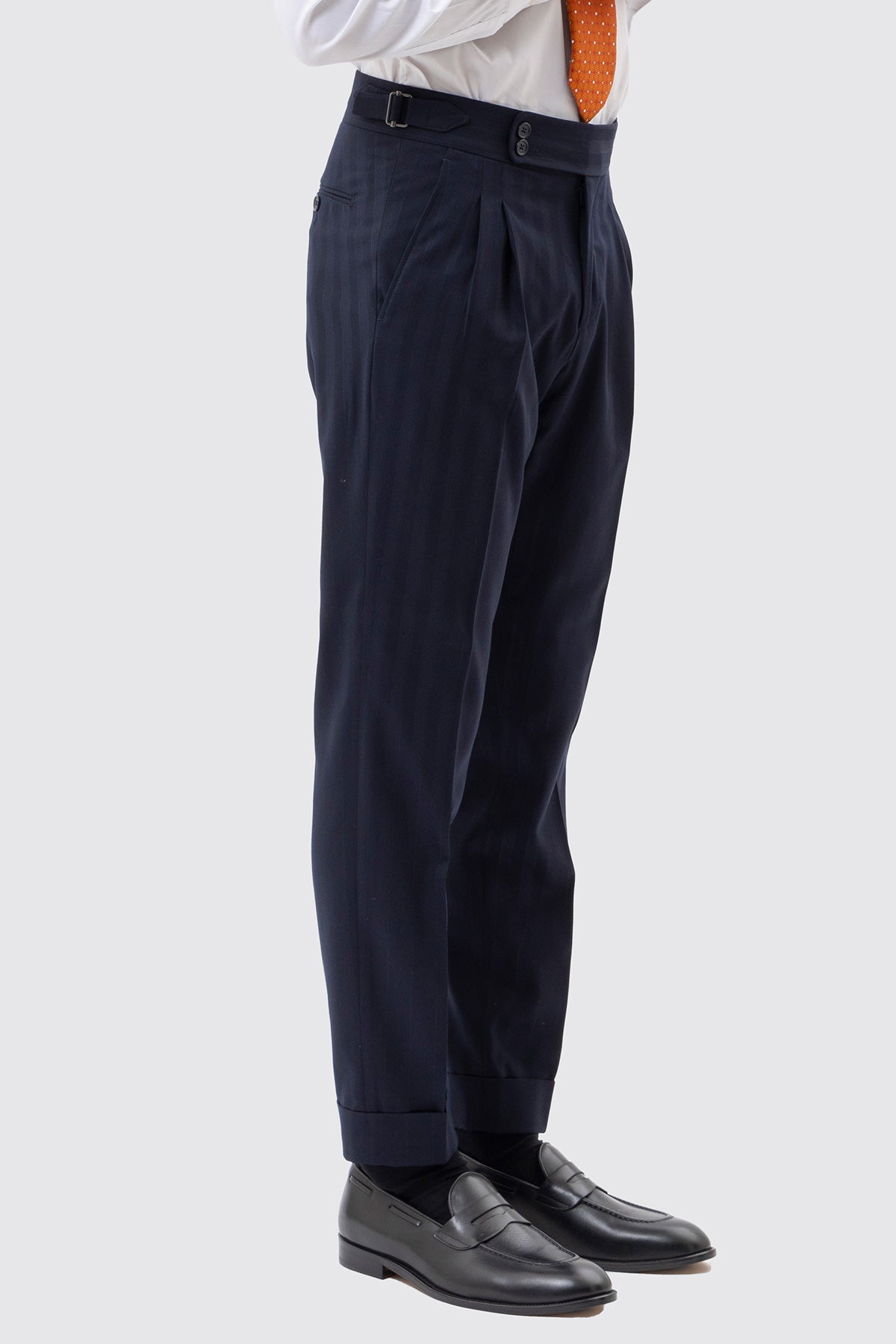Pantalone Vita  Alta Blu Rigato Uomo Fresco Lana Mista Con Doppia Pinces E Risvolto 5 Cm .