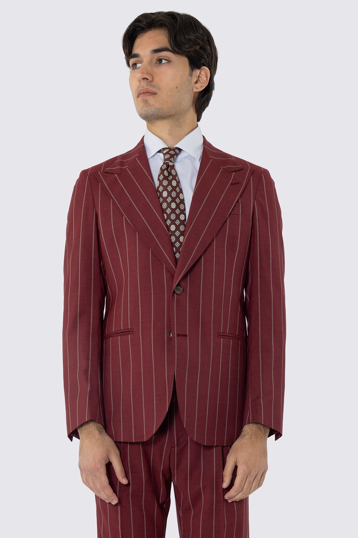 Abito monopetto bordeaux gessato beige da uomo in fresco lana super 130's fordam tessuti napoli rever a lancia
