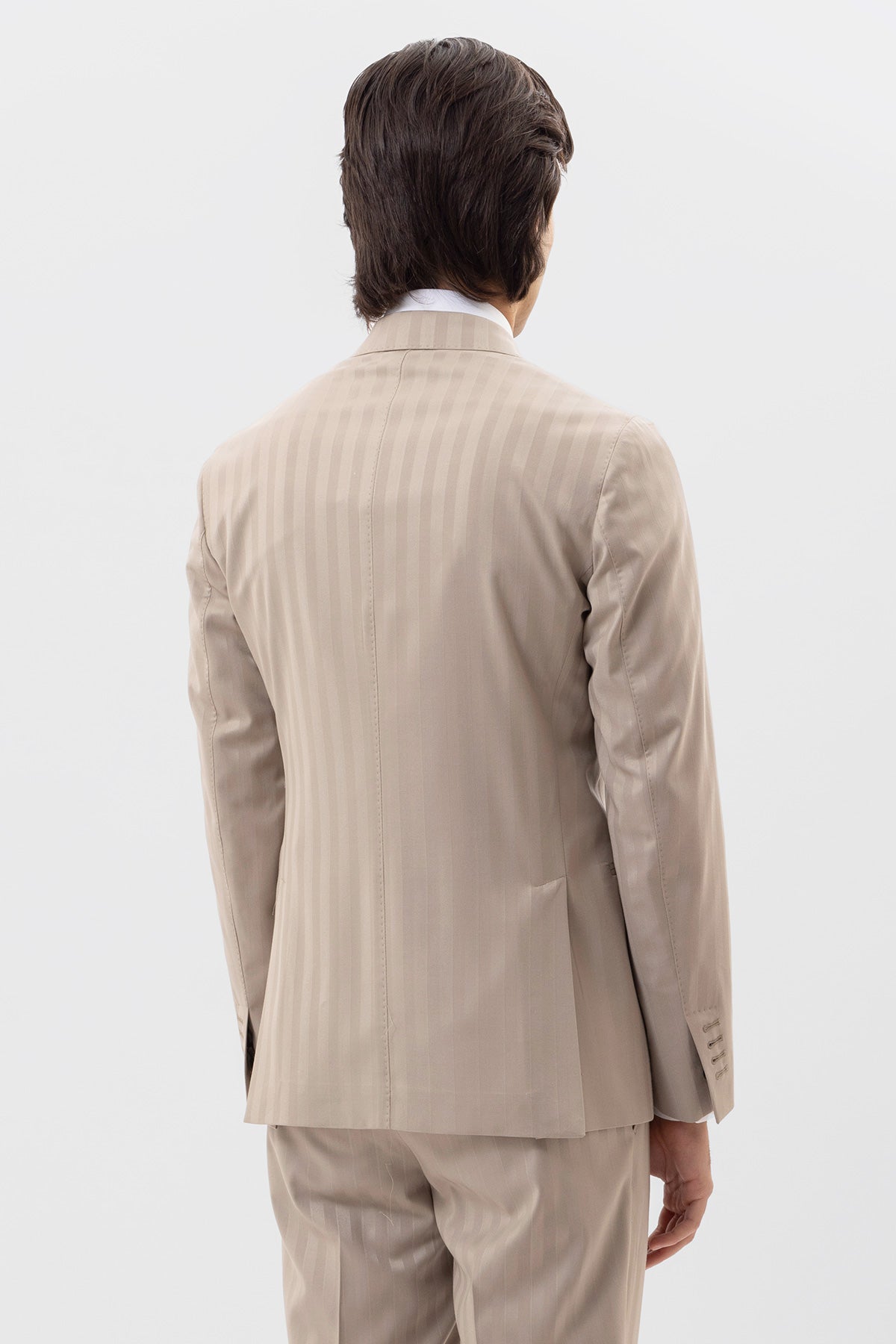 Abito Uomo Doppiopetto Beige Rigata Rever A Lancia 13cm Tasche A Filo
