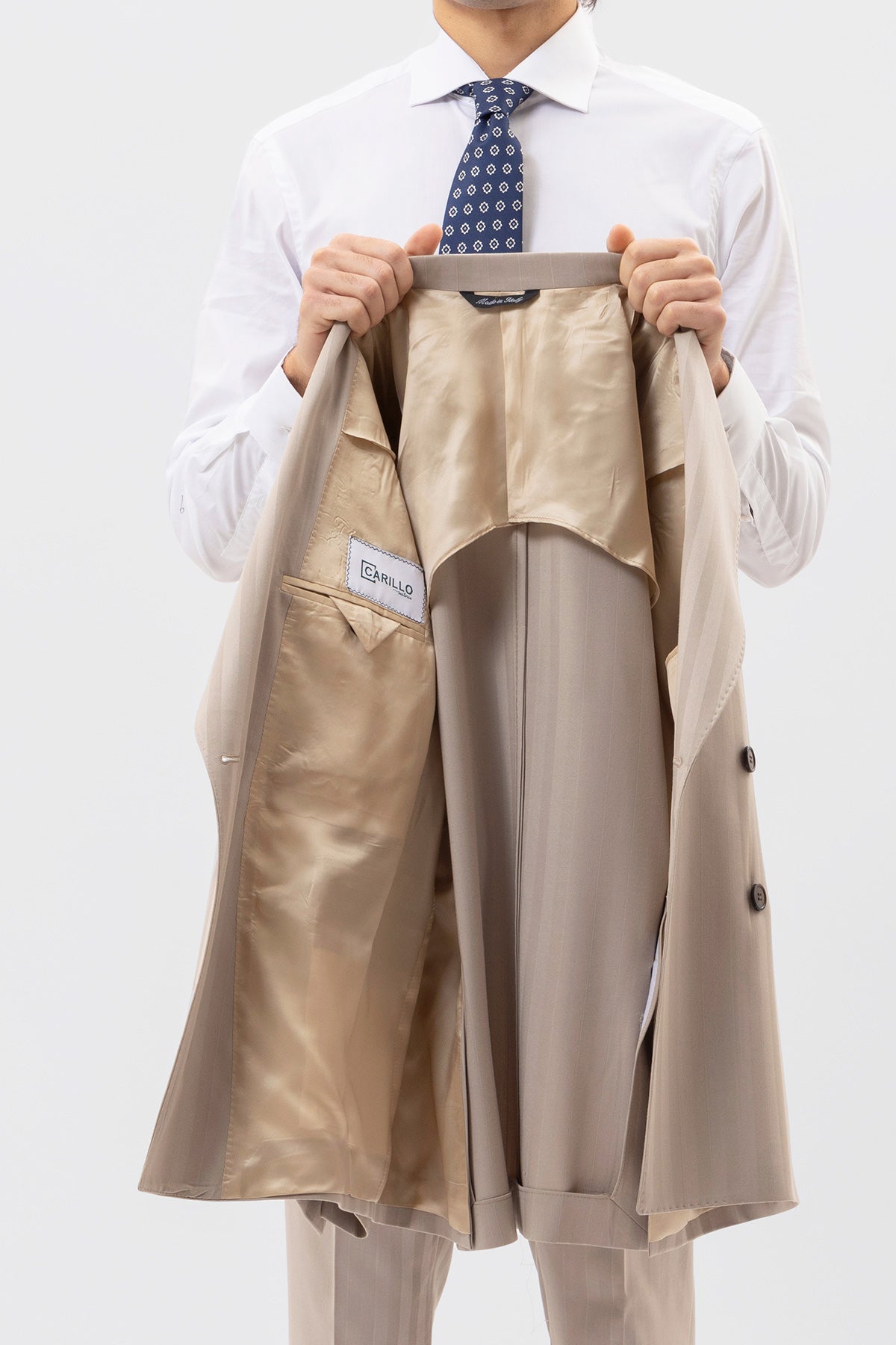 Abito Uomo Doppiopetto Beige Rigata Rever A Lancia 13cm Tasche A Filo