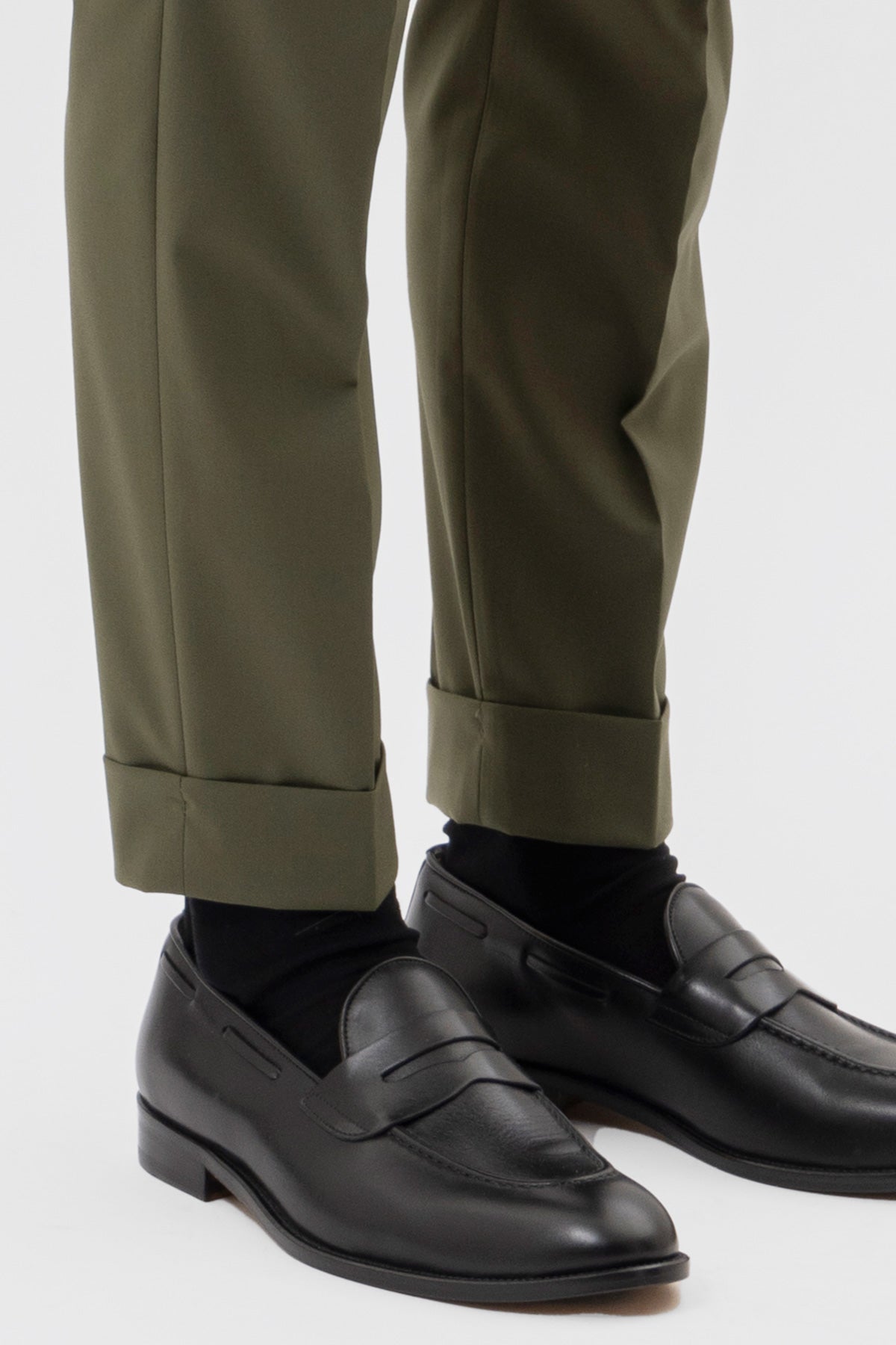 PANTALONE VITA  ALTA VERDE MILITARE UOMO EFFETTO FRESCO LANA CON DOPPIA PINCES E RISVOLTO 5 CM