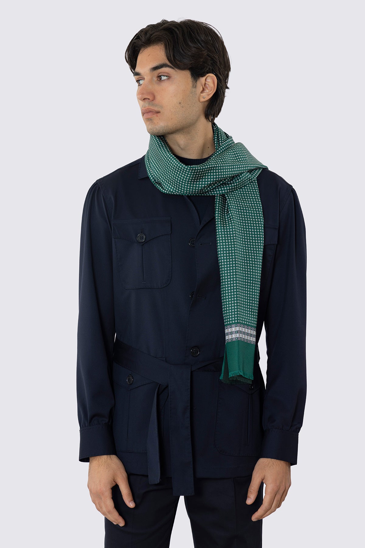 SCIARPA VERDE REVERSIBILE UOMO IN PURA LANA E SETA FANTASIA MULTICOLOR CON FRANGE TAGLIO VIVO