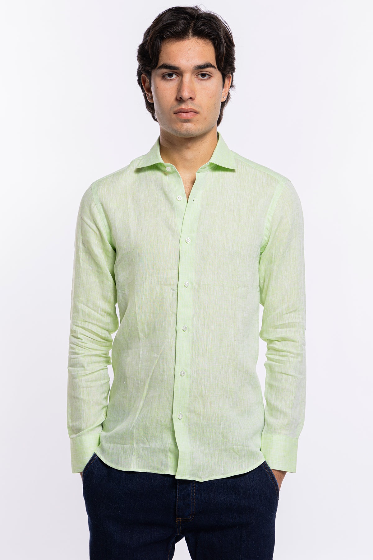 Camicia Uomo verde mela in Lino 100% made in italy collo semi francese morbido slim fit effetto melange