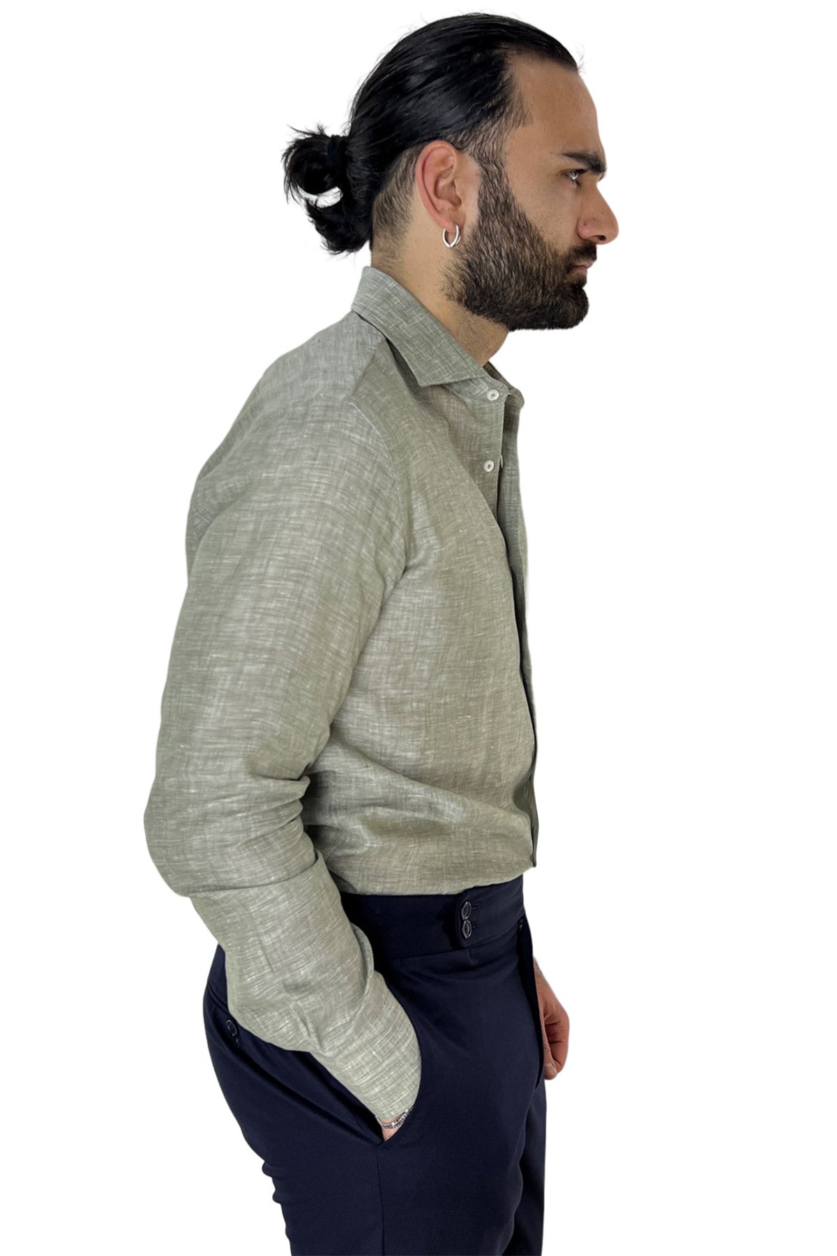 Camicia Uomo verde militare in Lino 100% made in italy collo semi francese morbido regular fit effetto melange