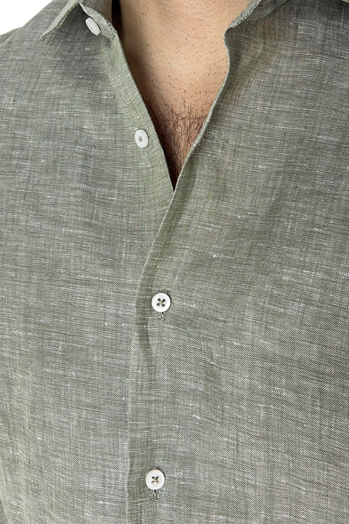 Camicia Uomo verde militare in Lino 100% made in italy collo semi francese morbido regular fit effetto melange
