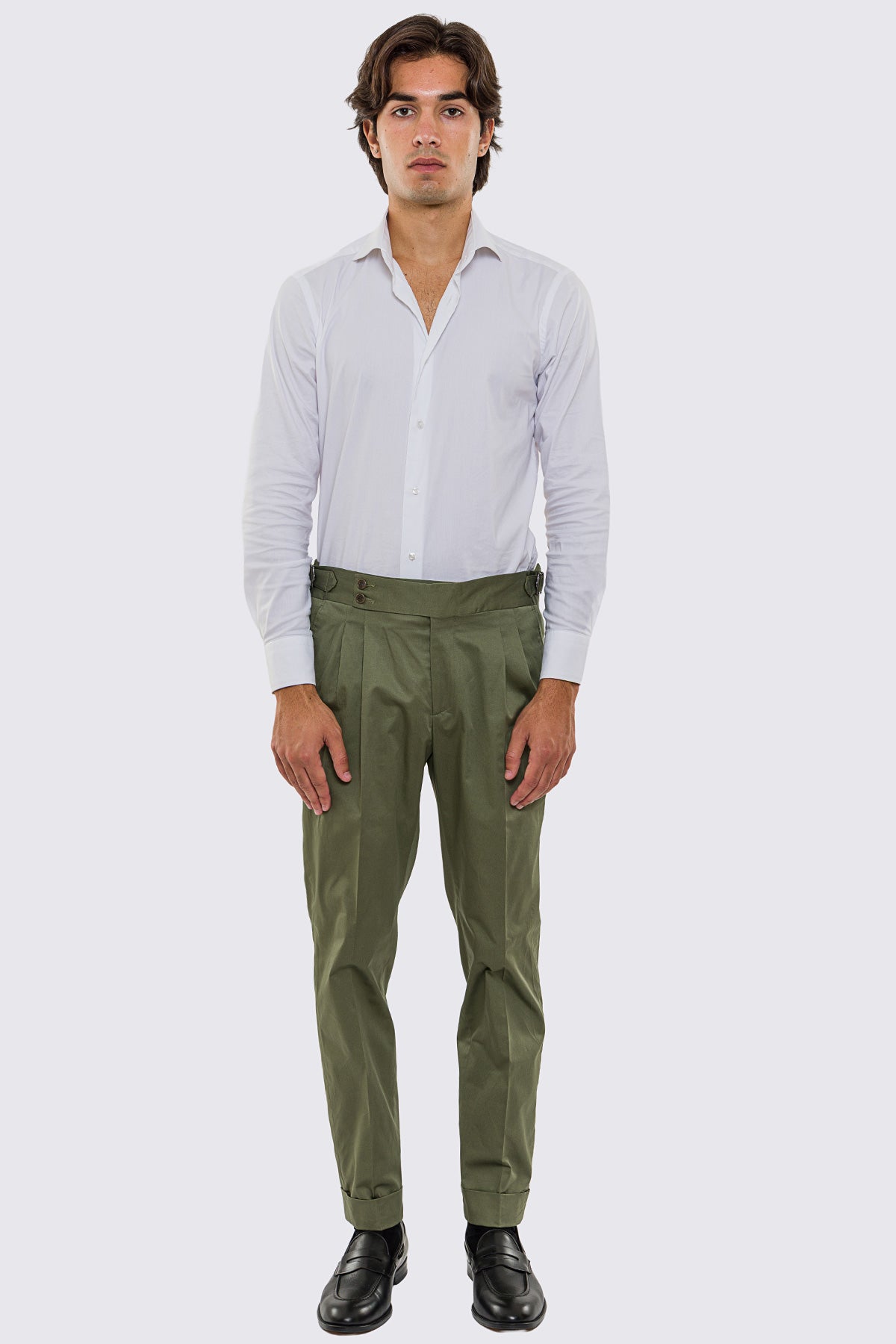 Abito uomo Monopetto verde militare in cotone leggermente elastico sfoderata Rever classico 11 cm tasche a toppe
