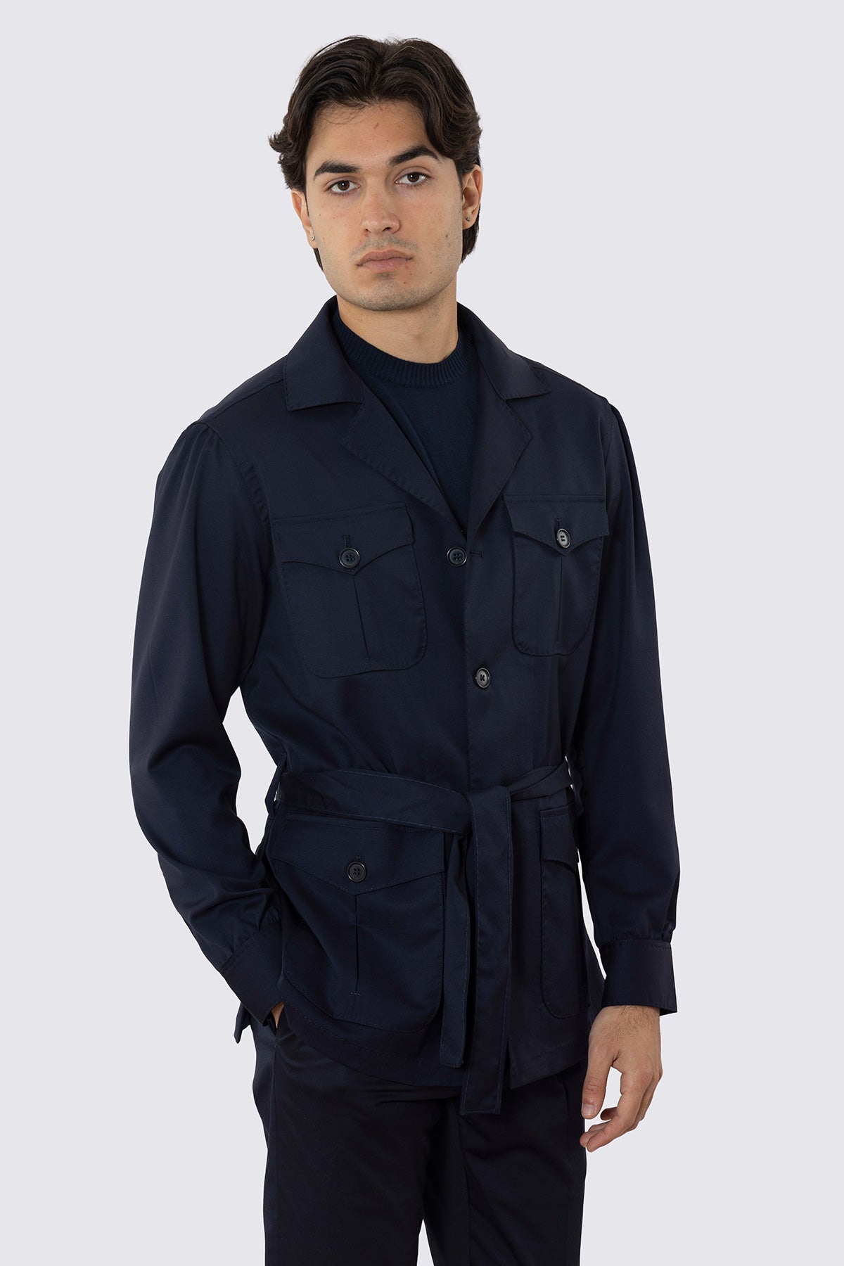 Sahariana blu notte fresco lana Vitale Barberis Canonico finezza super 130's con tasconi e soffietto cintura in vita e polso camicia
