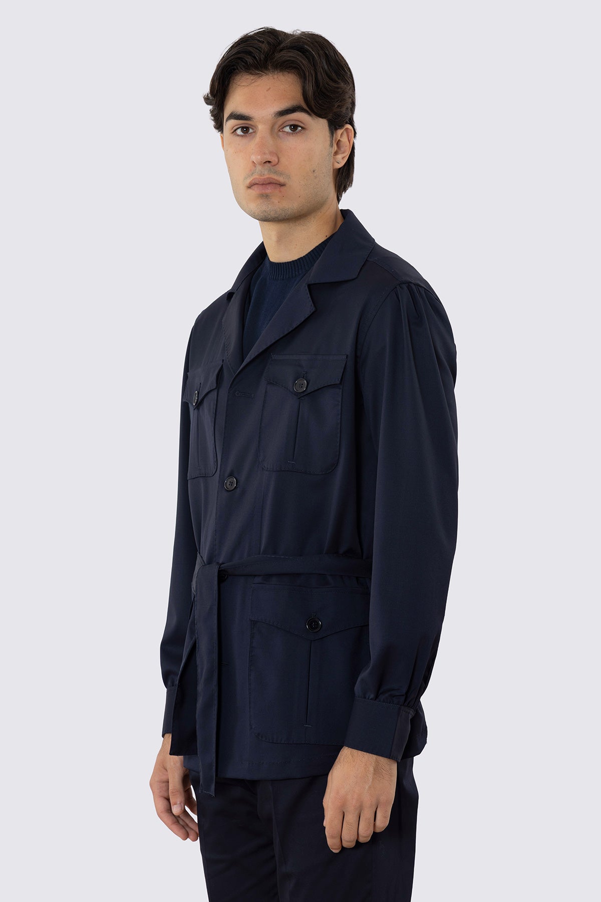 Sahariana blu notte fresco lana Vitale Barberis Canonico finezza super 130's con tasconi e soffietto cintura in vita e polso camicia