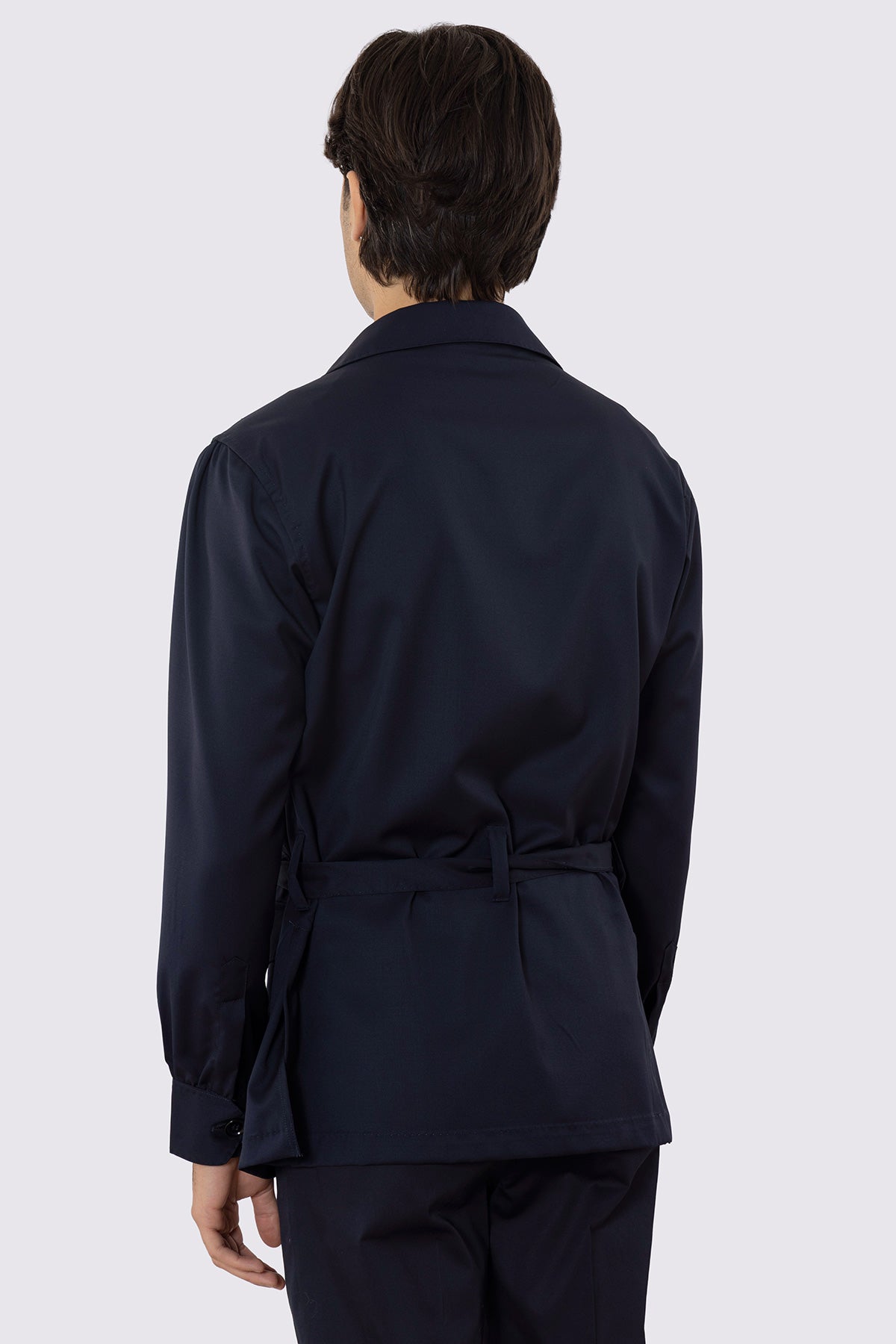 Sahariana blu notte fresco lana Vitale Barberis Canonico finezza super 130's con tasconi e soffietto cintura in vita e polso camicia