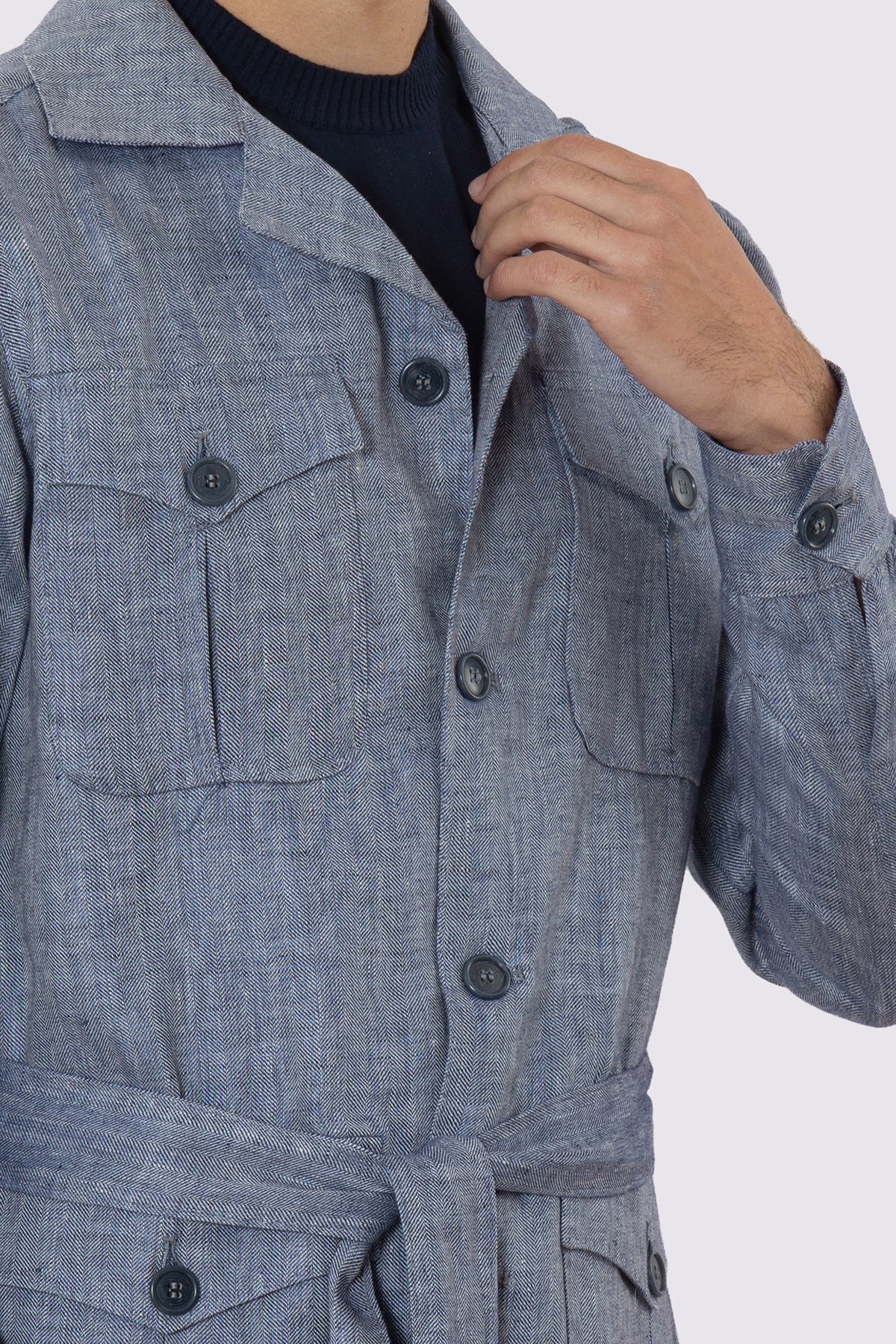 Sahariana blu denim 100% lino Fordam Tessuti Napoli con tasconi e soffietto cintura in vita e polso camicia