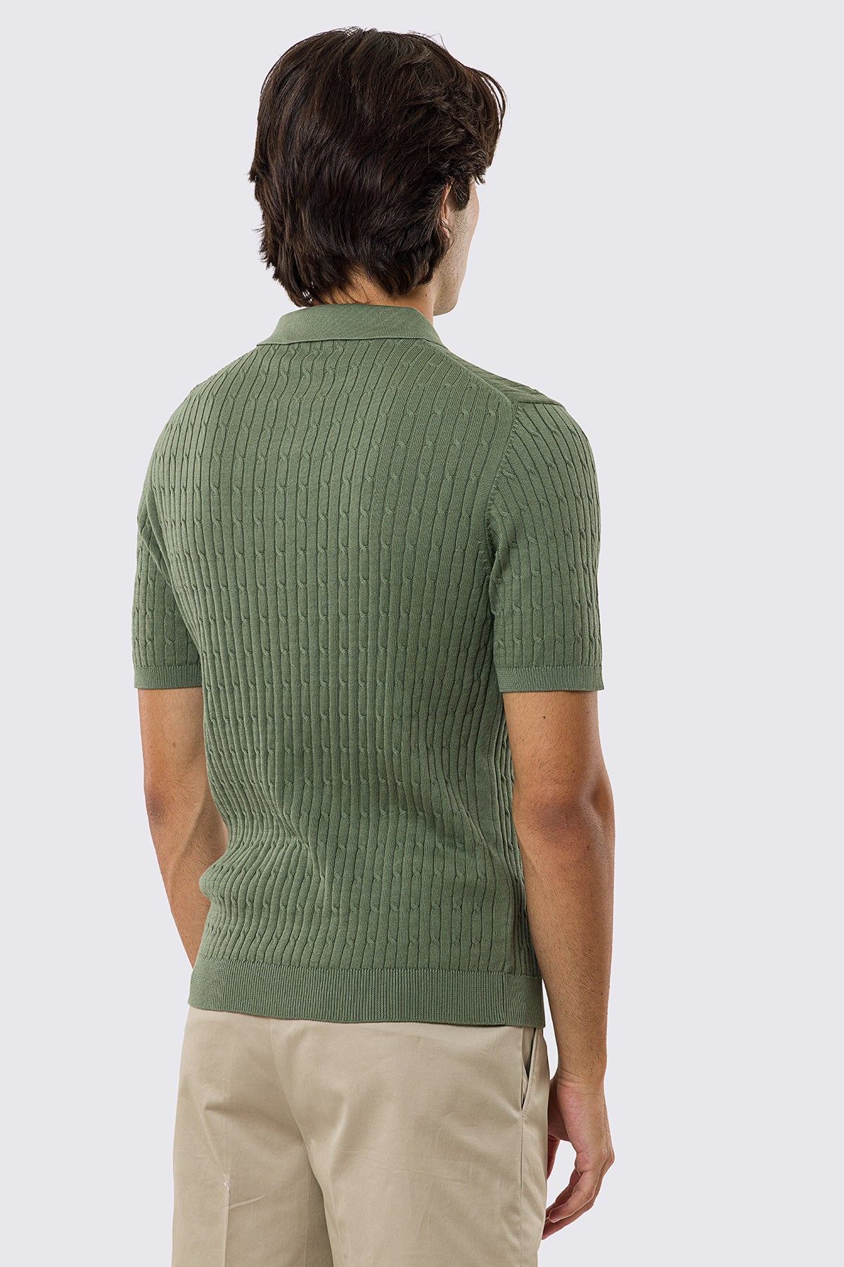 Polo mezze maniche verde militare da uomo con treccia interna ed elastici sulle maniche e sul fondo 100% cotone di filo tinta unita