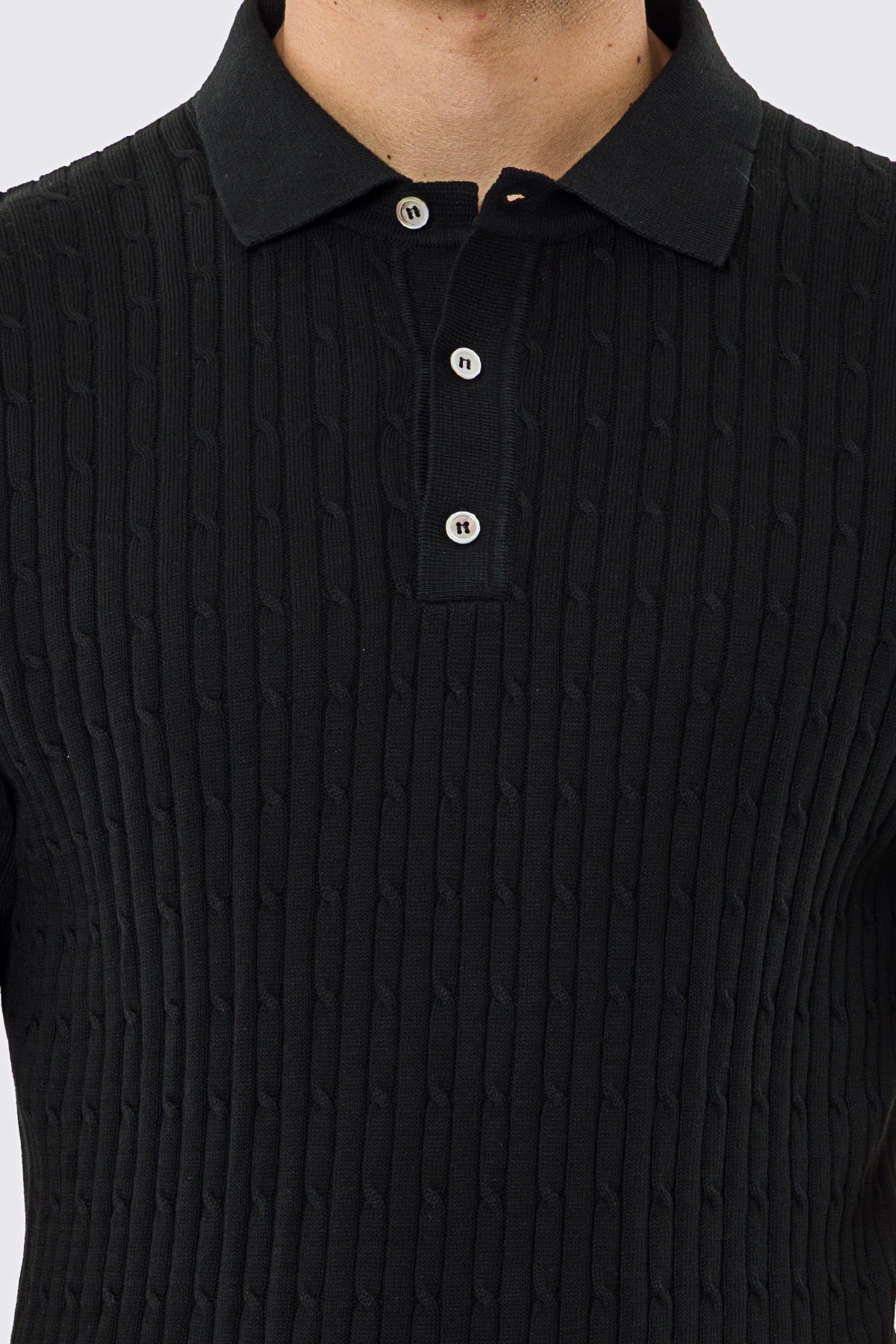 Polo mezze maniche nera da uomo con treccia interna ed elastici sulle maniche e sul fondo 100% cotone di filo tinta unita