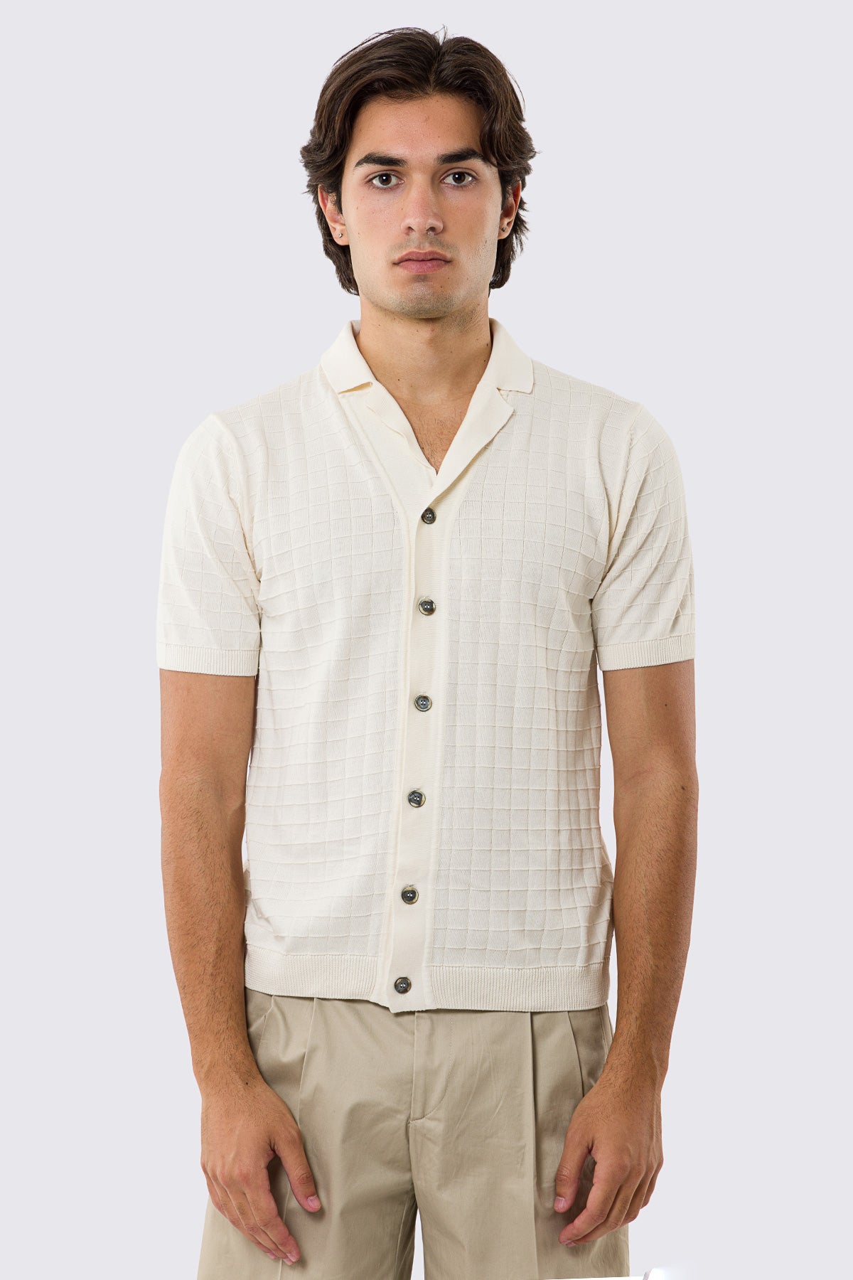 Polo mezze maniche bianca da uomo con treccia quadrata interna ed elastici sulle maniche e sul fondo 100% cotone di filo tinta unita