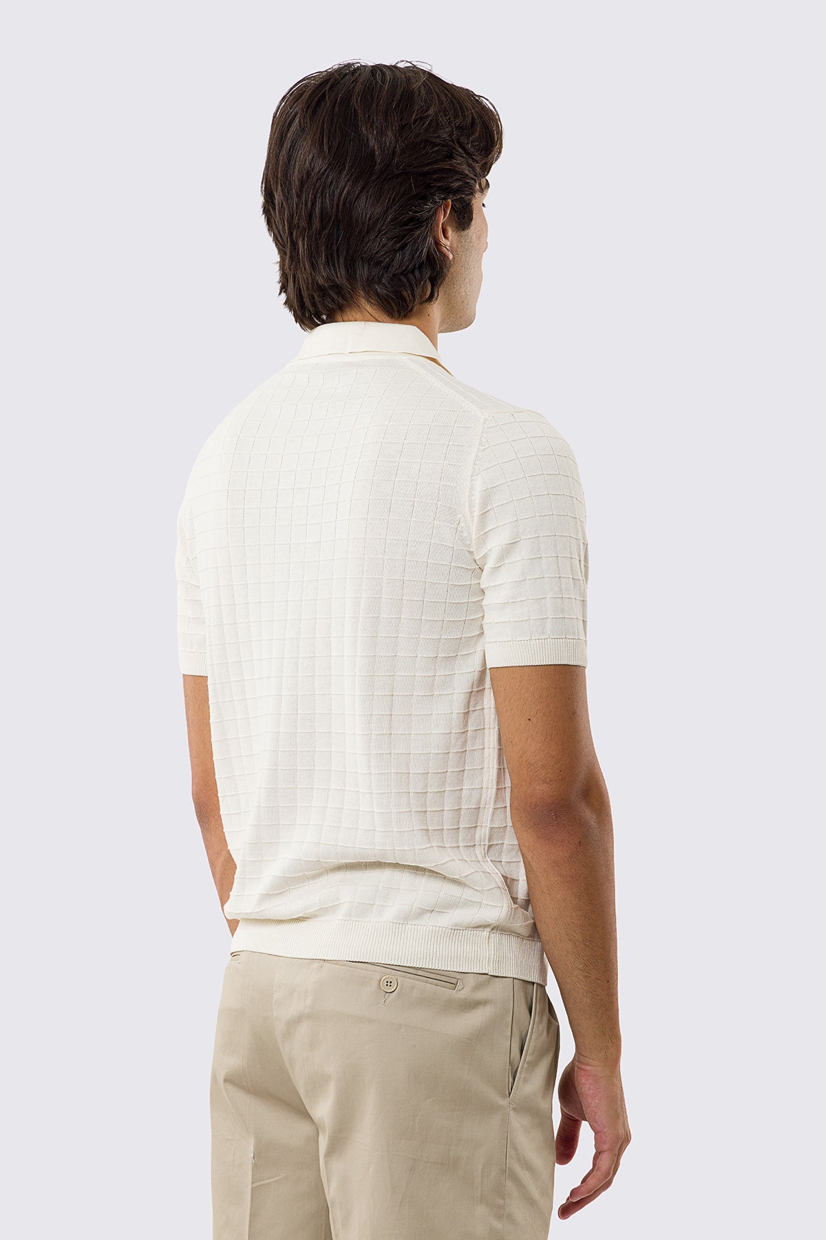 Polo mezze maniche bianca da uomo con treccia quadrata interna ed elastici sulle maniche e sul fondo 100% cotone di filo tinta unita