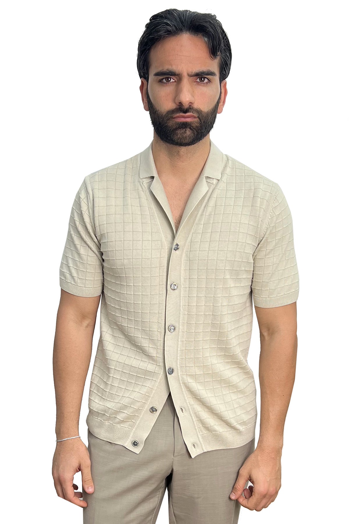 Polo mezze maniche beige da uomo con treccia quadrata interna ed elastici sulle maniche e sul fondo 100% cotone di filo tinta unita