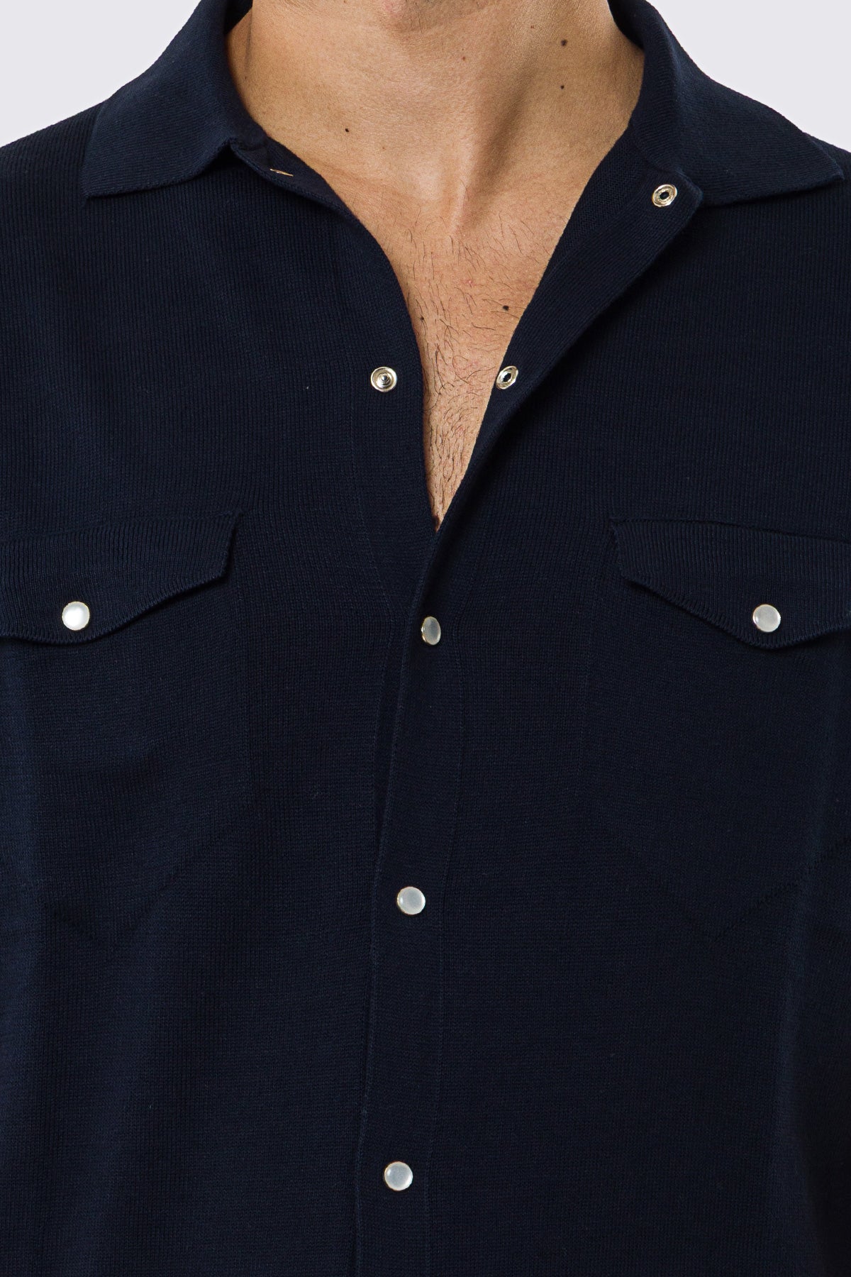 Polo mezze maniche blu modello con tasconi e bottoni clip in perla da uomo finezza 14 con elastici sulle maniche e sul fondo 100% cotone di filo tinta unita