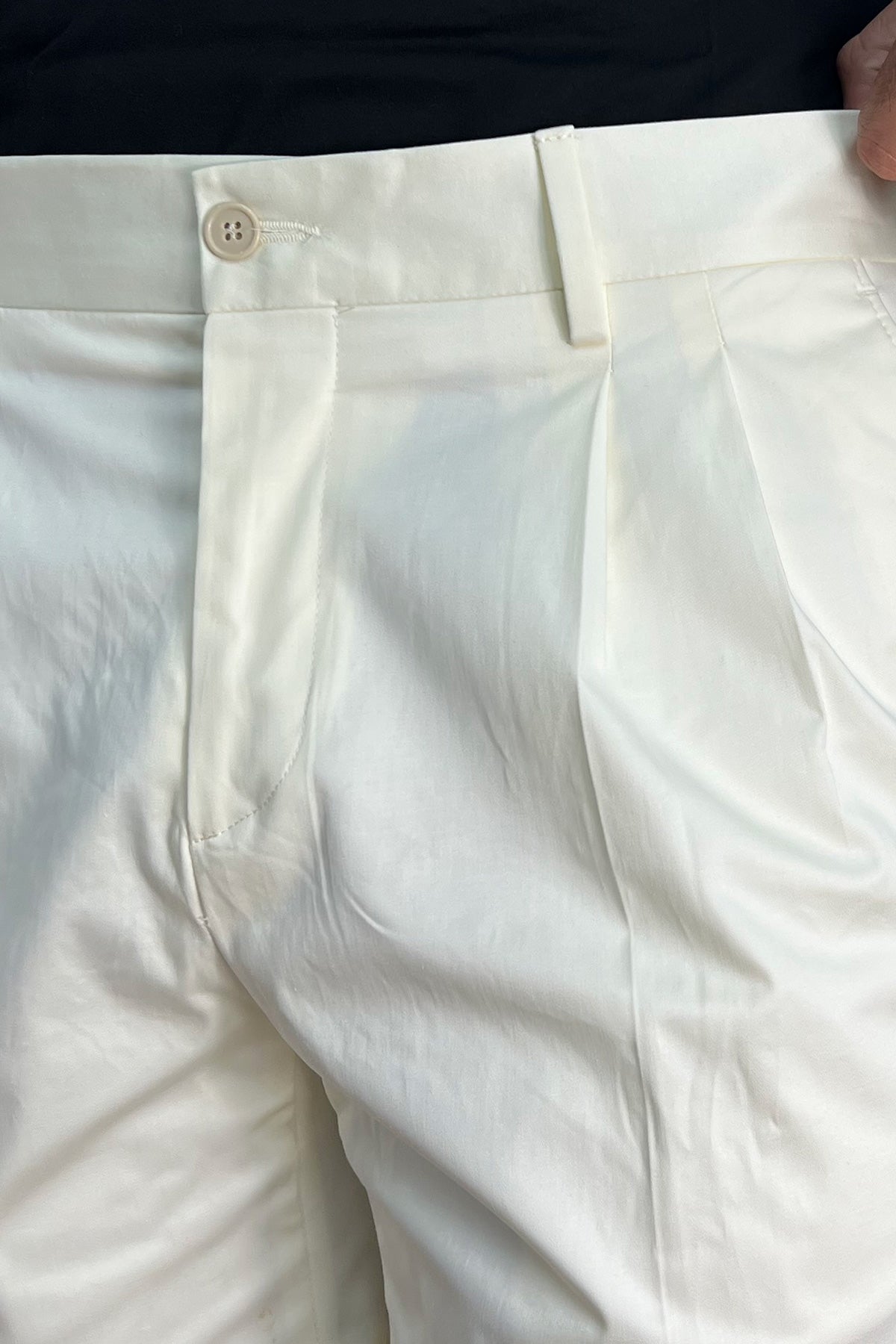 Bermuda uomo panna con doppia pinces vestibilità Regolare tasca america in cotone made in italy