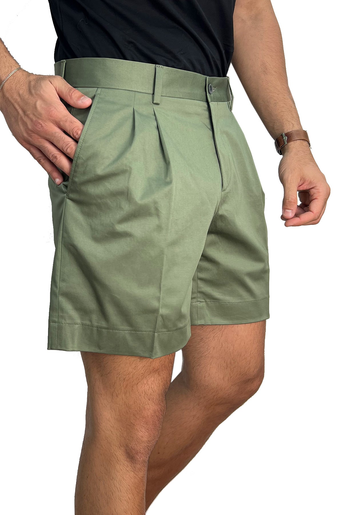 Bermuda uomo verde militare con doppia pinces vestibilità Regolare tasca america in cotone made in italy