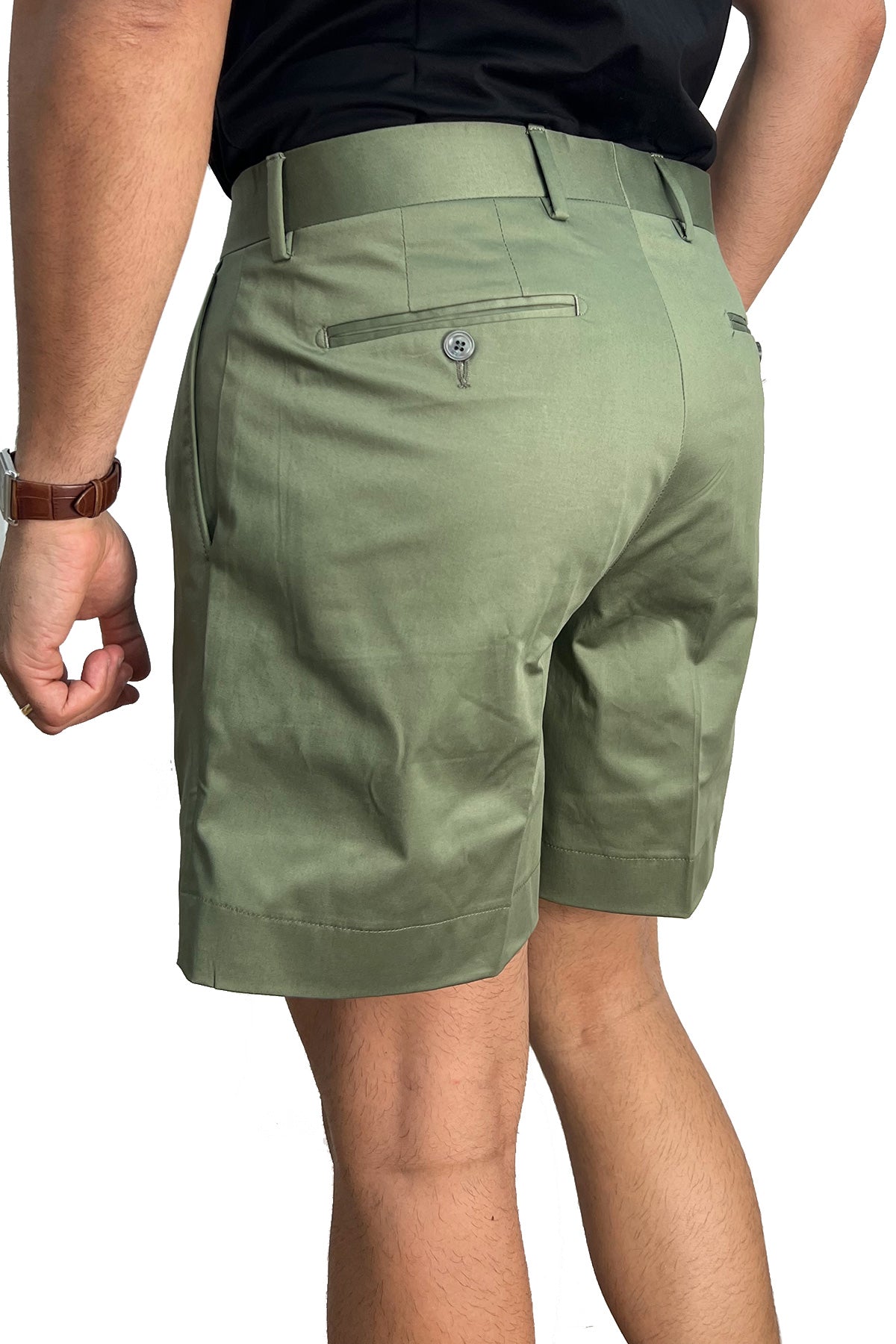 Bermuda uomo verde militare con doppia pinces vestibilità Regolare tasca america in cotone made in italy