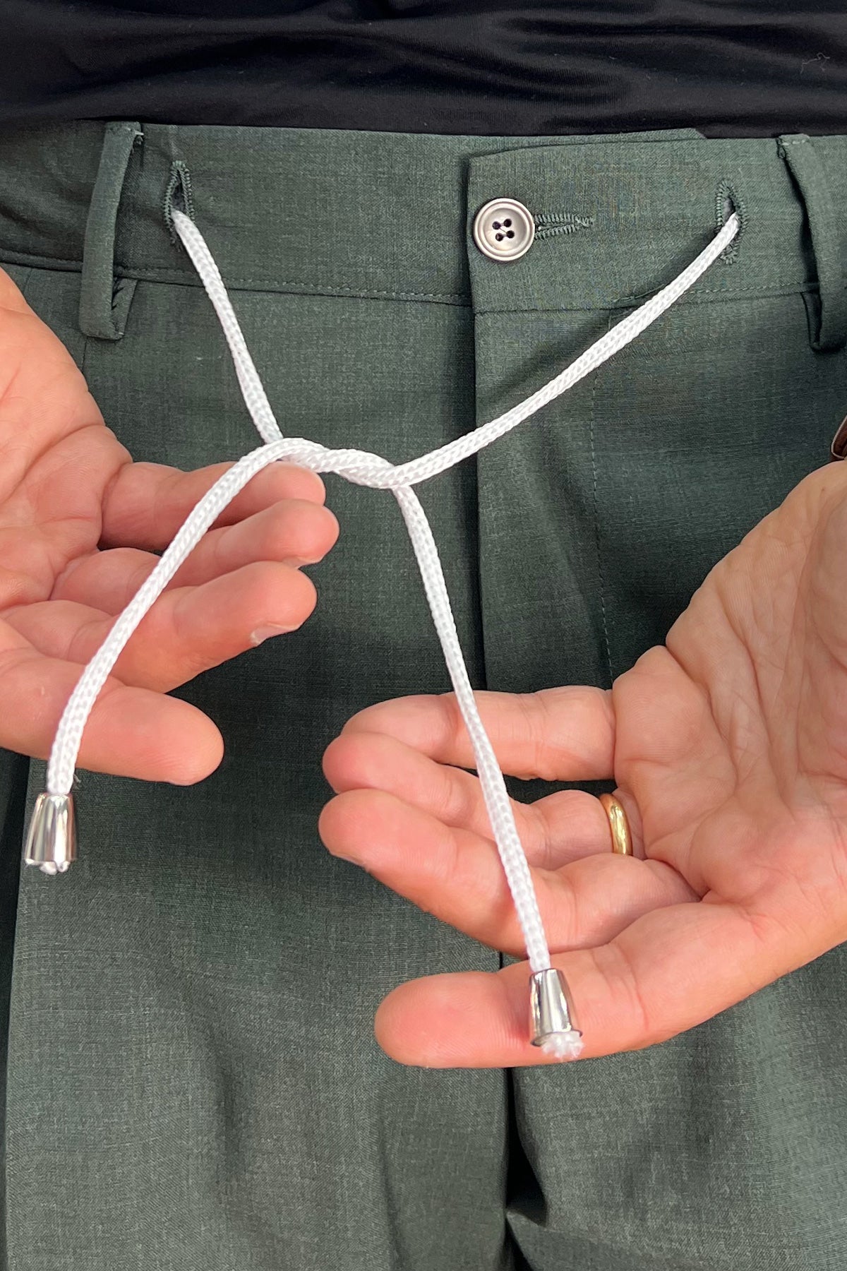 Pantalaccio uomo verde fresco lana misto made in italy tasca america con doppia pence e laccio in vita risvolto 5cm