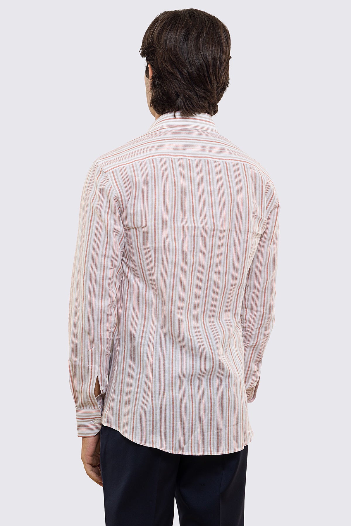 Camicia beige rigata in Lino 100% made in italy da uomo collo semi francese morbido slim fit effetto melange mileta tessuti