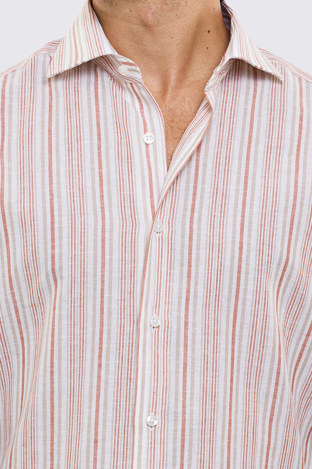 Camicia beige rigata in Lino 100% made in italy da uomo collo semi francese morbido slim fit effetto melange mileta tessuti