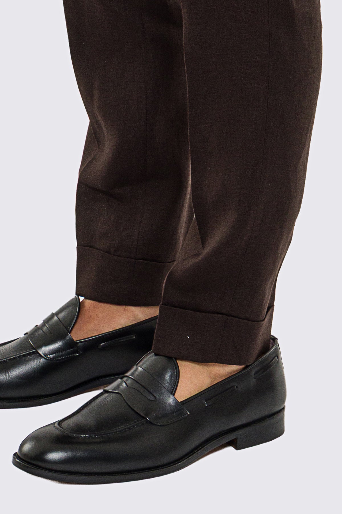 Pantalone marrone Vita  Alta Uomo In Lino 100% Doppia Pinces Fibbie Laterali E Risvolto 5cm