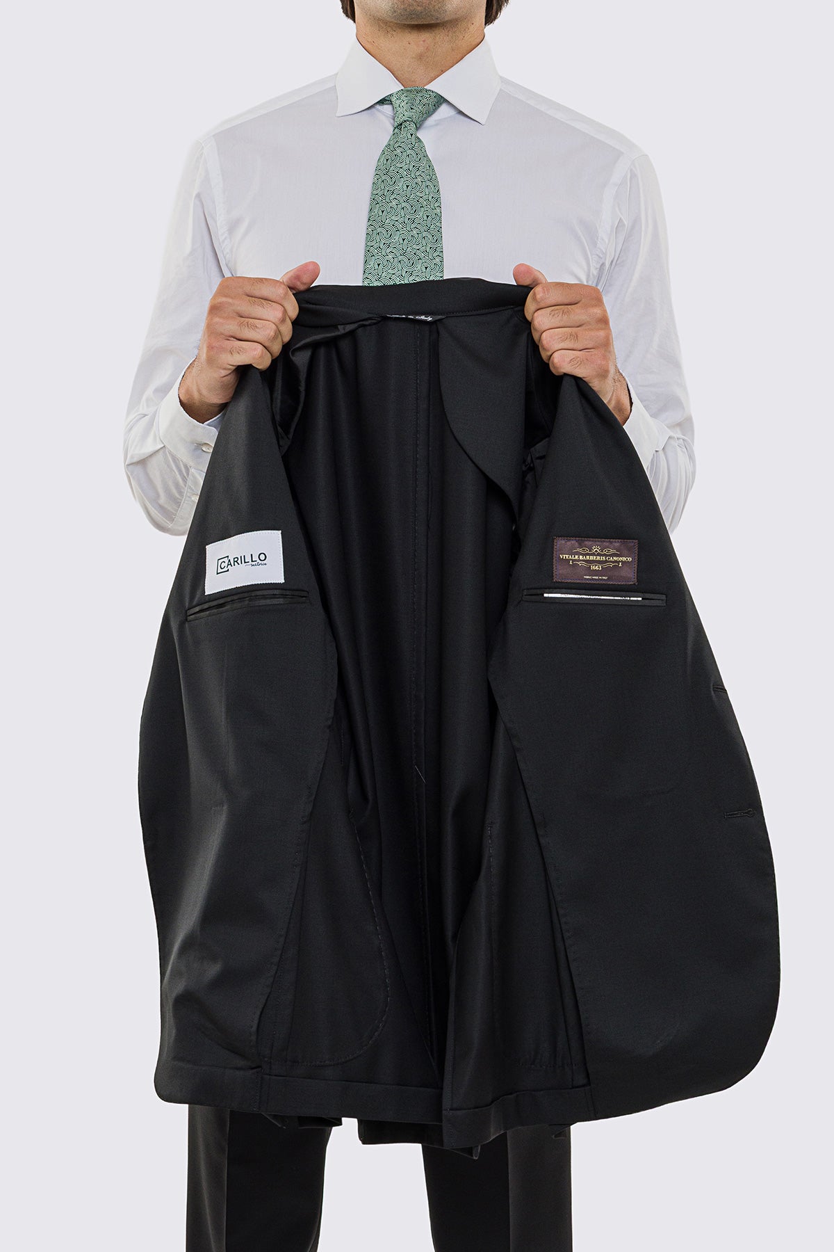 Giacca uomo Monopetto nera fresco lana super 130's Vitale Barberis Canonico sfoderata Rever a lancia tasche a toppe