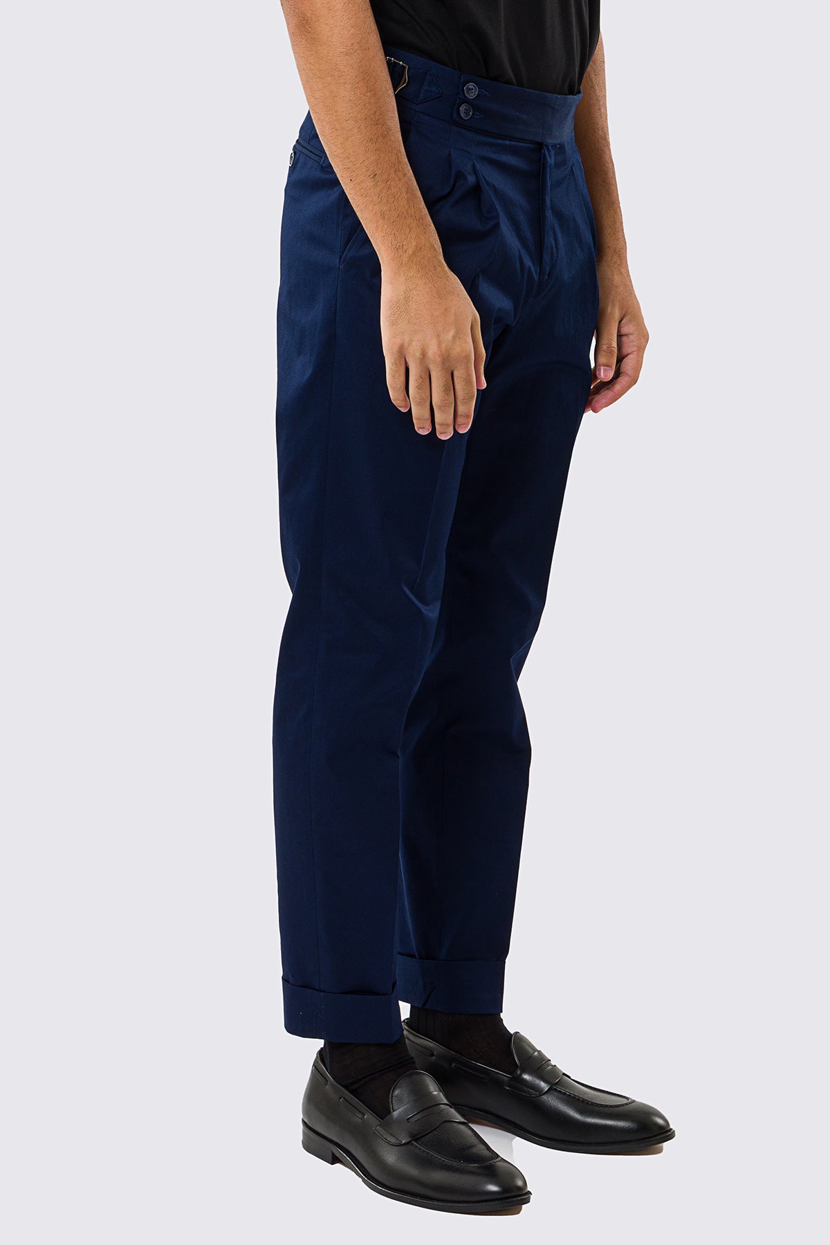 Pantalone uomo Blu vita alta con fibbie laterali tasca america in cotone leggermente elastico risvolto 5cm made in italy