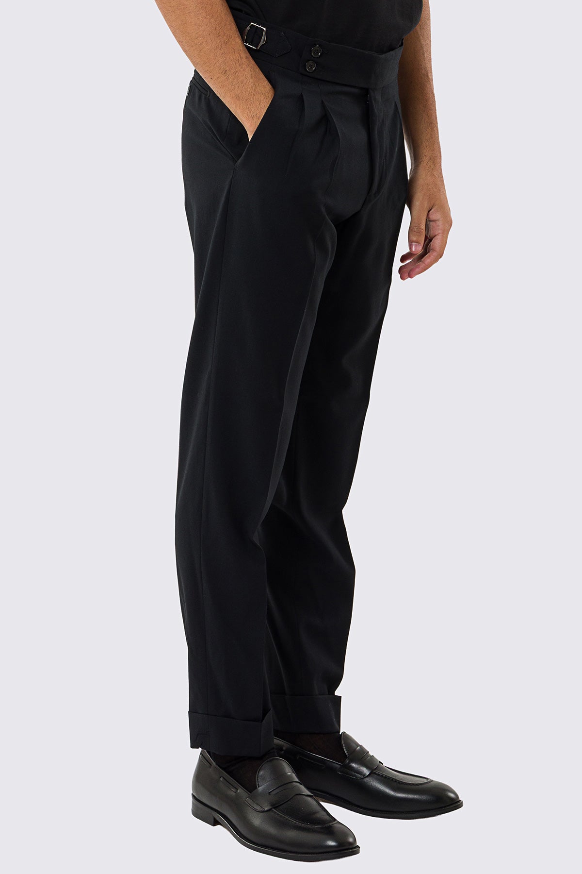 Pantalone uomo nero vita alta con fibbie laterali tasca america effetto fresco lana risvolto 5cm made in italy