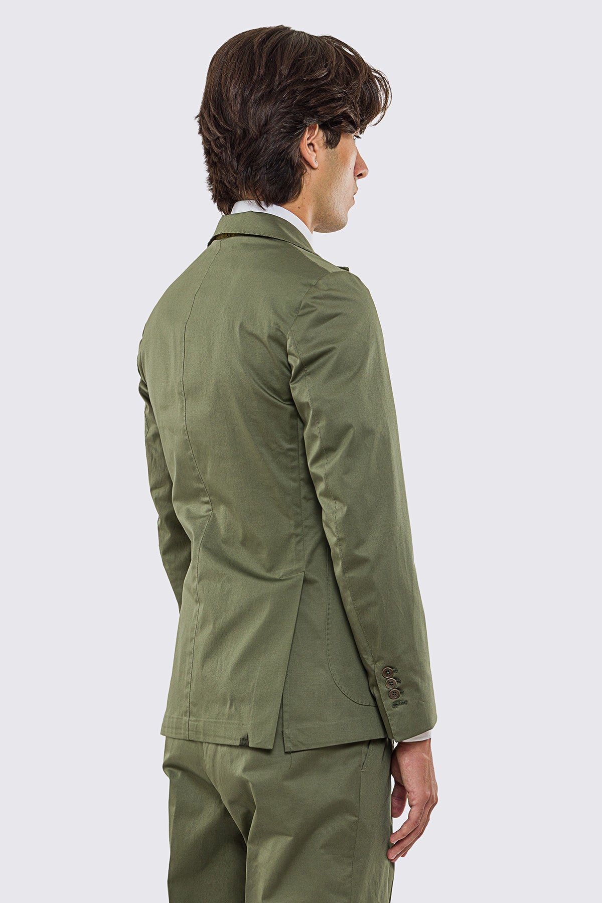 Abito uomo Monopetto verde militare in cotone leggermente elastico sfoderata Rever classico 11 cm tasche a toppe