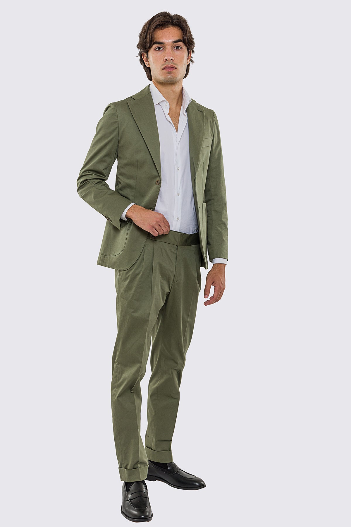 Giacca uomo Monopetto verde militare in cotone leggermente elastico sfoderata Rever classico 11 cm tasche a toppe