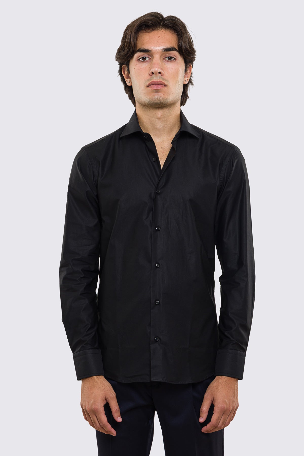 Camicia Uomo nera slim fit in cotone 100% Collo semi francese tinta unita sartoriale