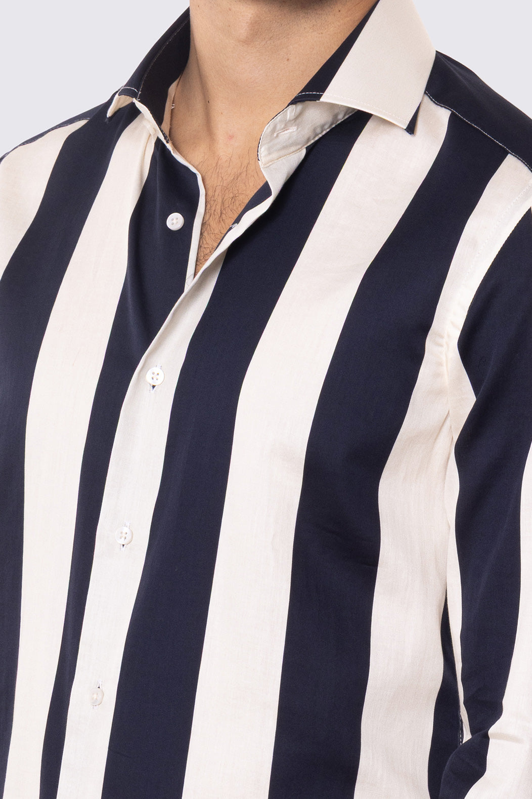 Camicia Uomo blu fantasia righe grandi blu e panna slim fit in cotone 100% Collo semi francese sartoriale