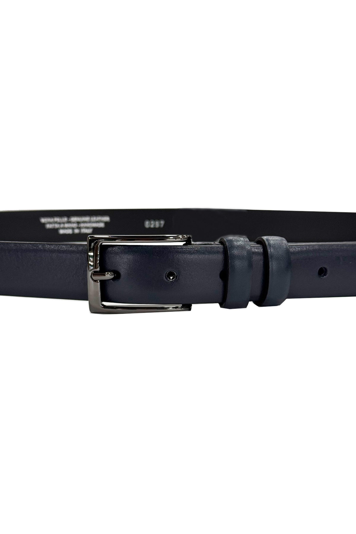 Cintura uomo blu semi lucida slim taglio laser senza cuciture con fibbia argento scuro spazzolata
