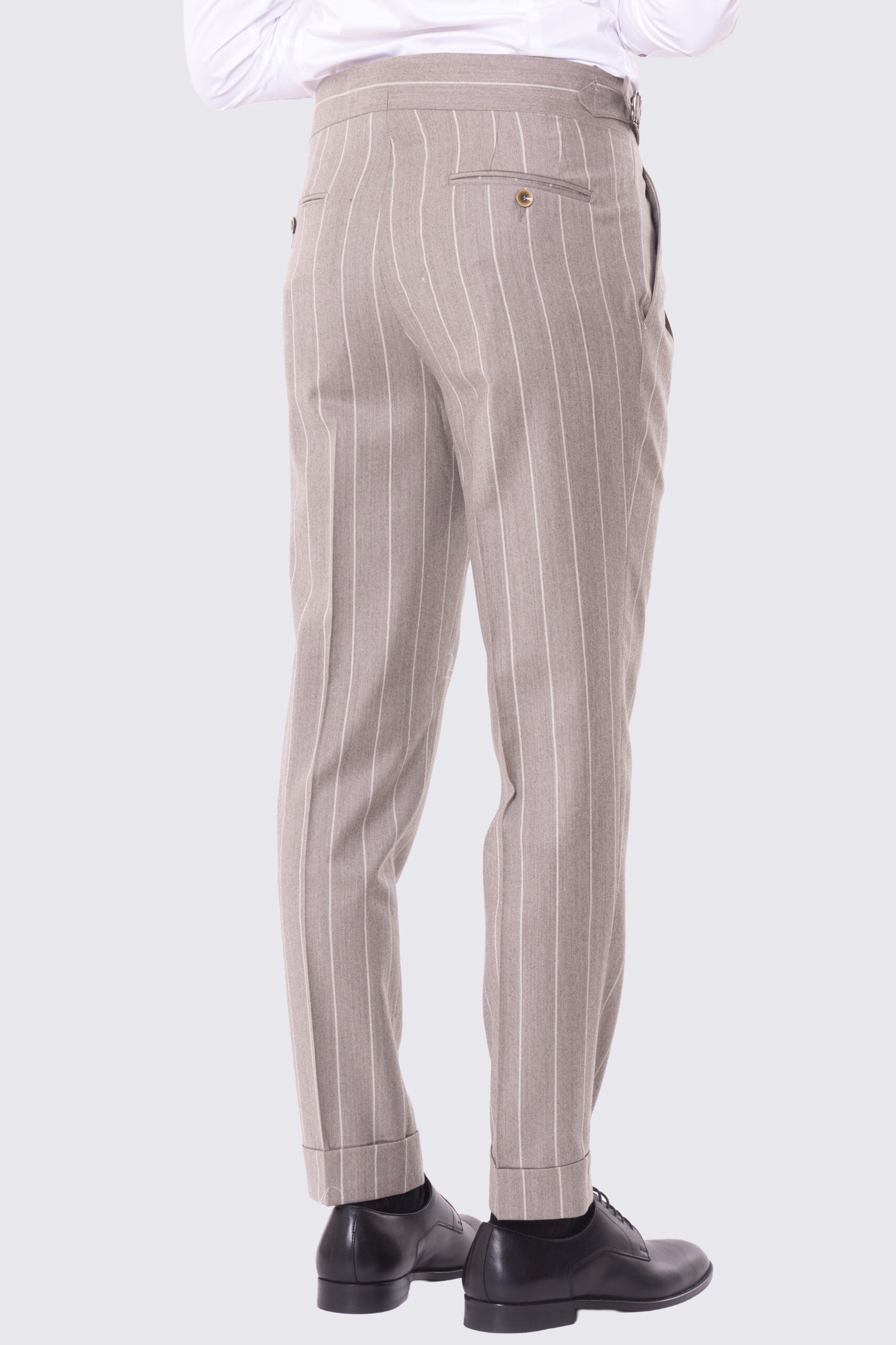 Pantalone Tortora gessato bianco vita alta con fibbie laterali regolabili e risvolto 5cm in lana flanella Bristol Tessuti Napoli