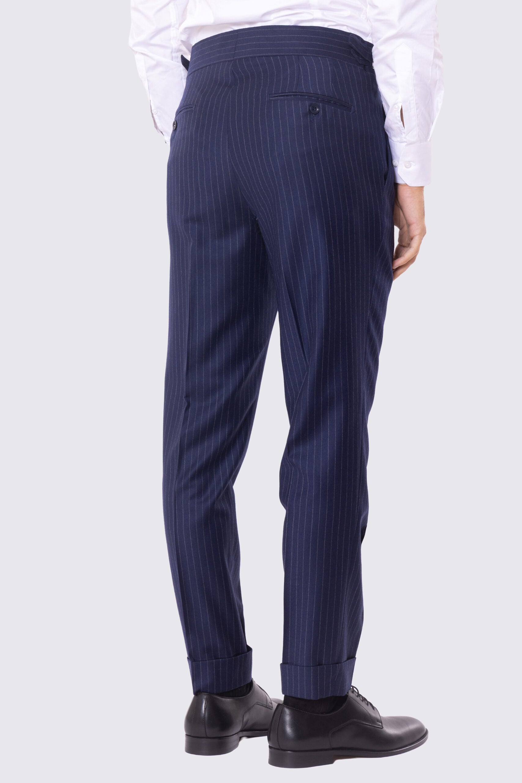 Pantalone blu riga bianca vita alta con fibbie laterali regolabili e risvolto 5cm in lana flanella Bristol Tessuti Napoli