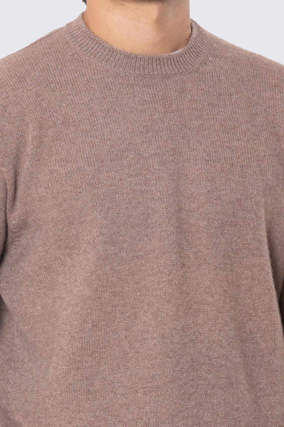 Maglione girocollo Tortora 100% cashmere a tubolare tinta unita con elastici sulle maniche e sul fondo Finezza 7