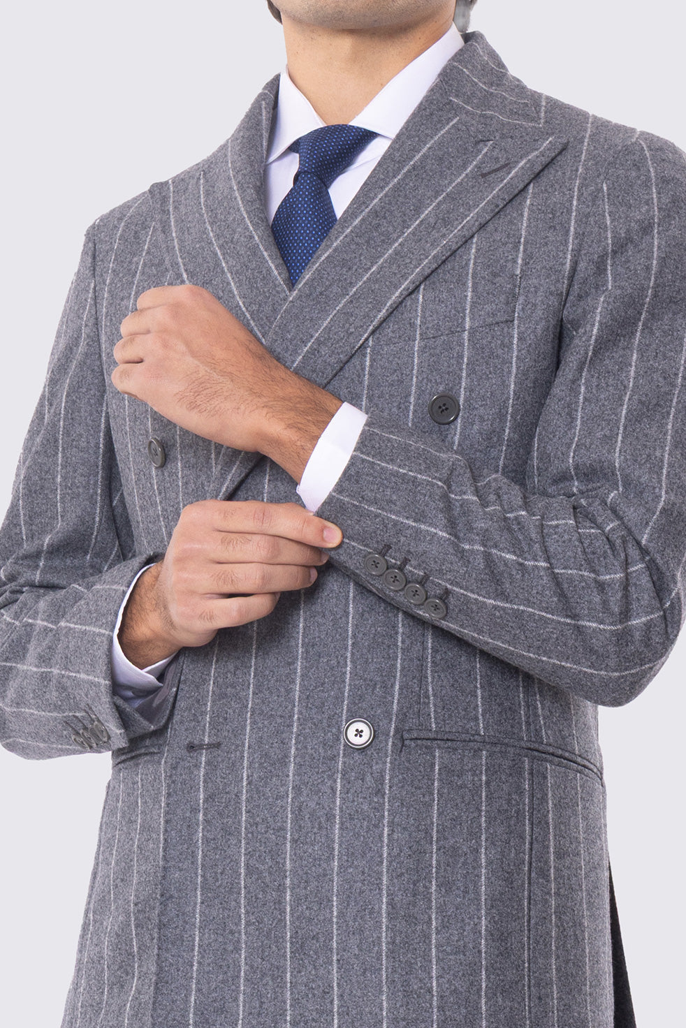 Abito uomo grigio gessato bianco con giacca Doppiopetto rever a lancia e tasche a filo e pantalone vita alta con doppia pinces e risvolto 5cm in pura lana Vitale Barberis Canonico