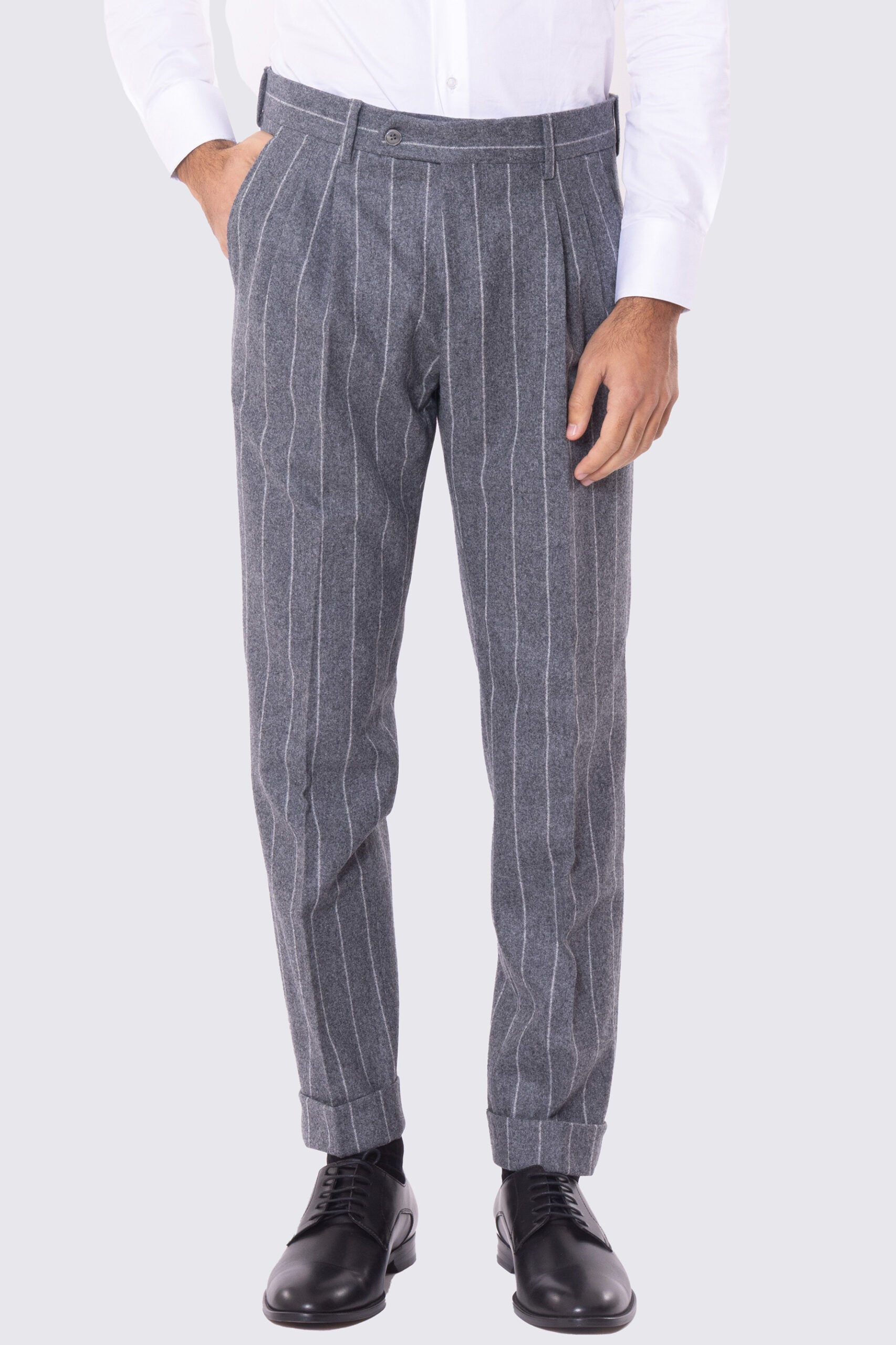 Abito uomo grigio gessato bianco con giacca Doppiopetto rever a lancia e tasche a filo e pantalone vita alta con doppia pinces e risvolto 5cm in pura lana Vitale Barberis Canonico