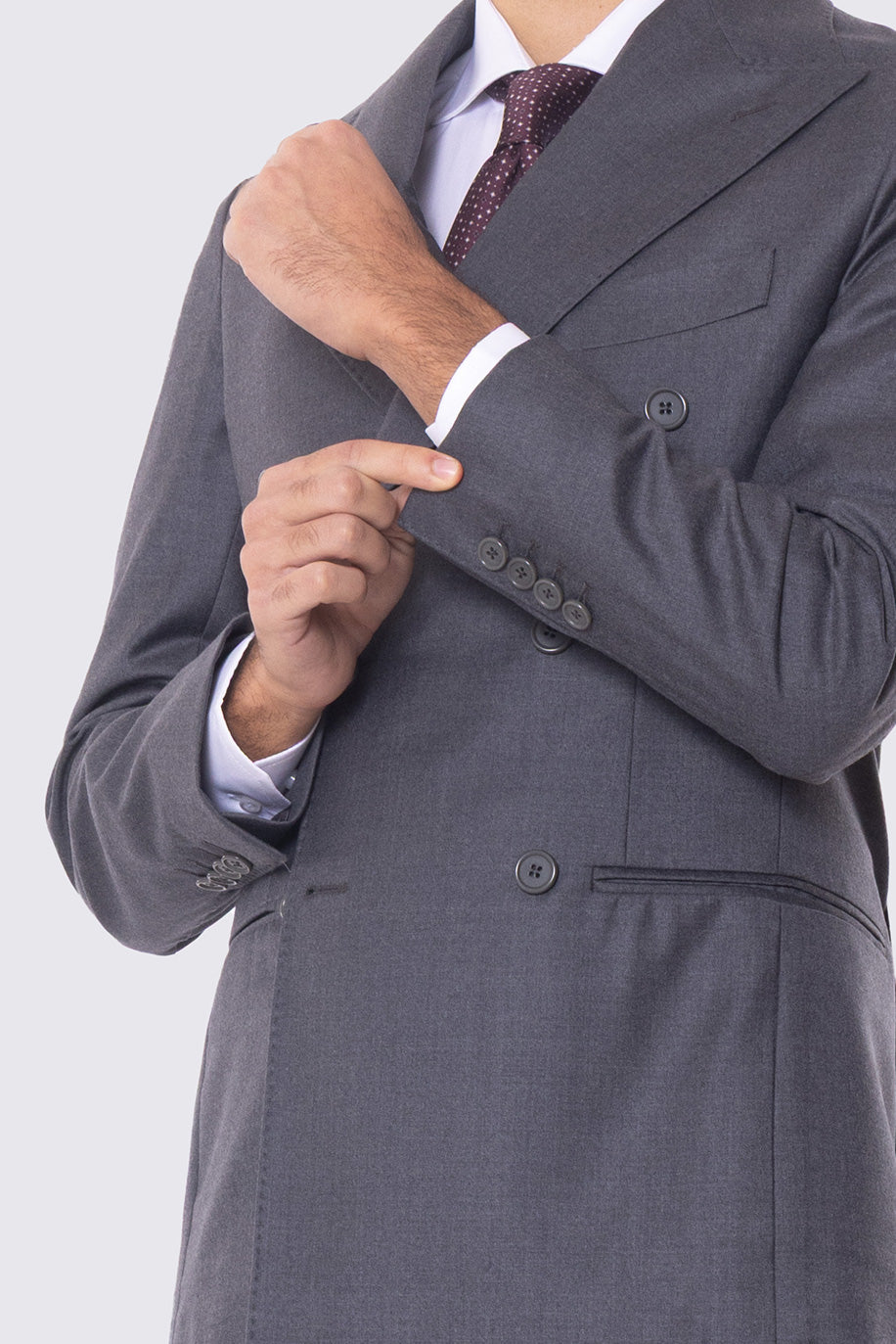 Abito grigio con giacca Doppiopetto rever a lancia tasche a filo e pantalone vita alta con doppia pinces e risvolto 5cm 100% lana Flanella Carillo Drapers