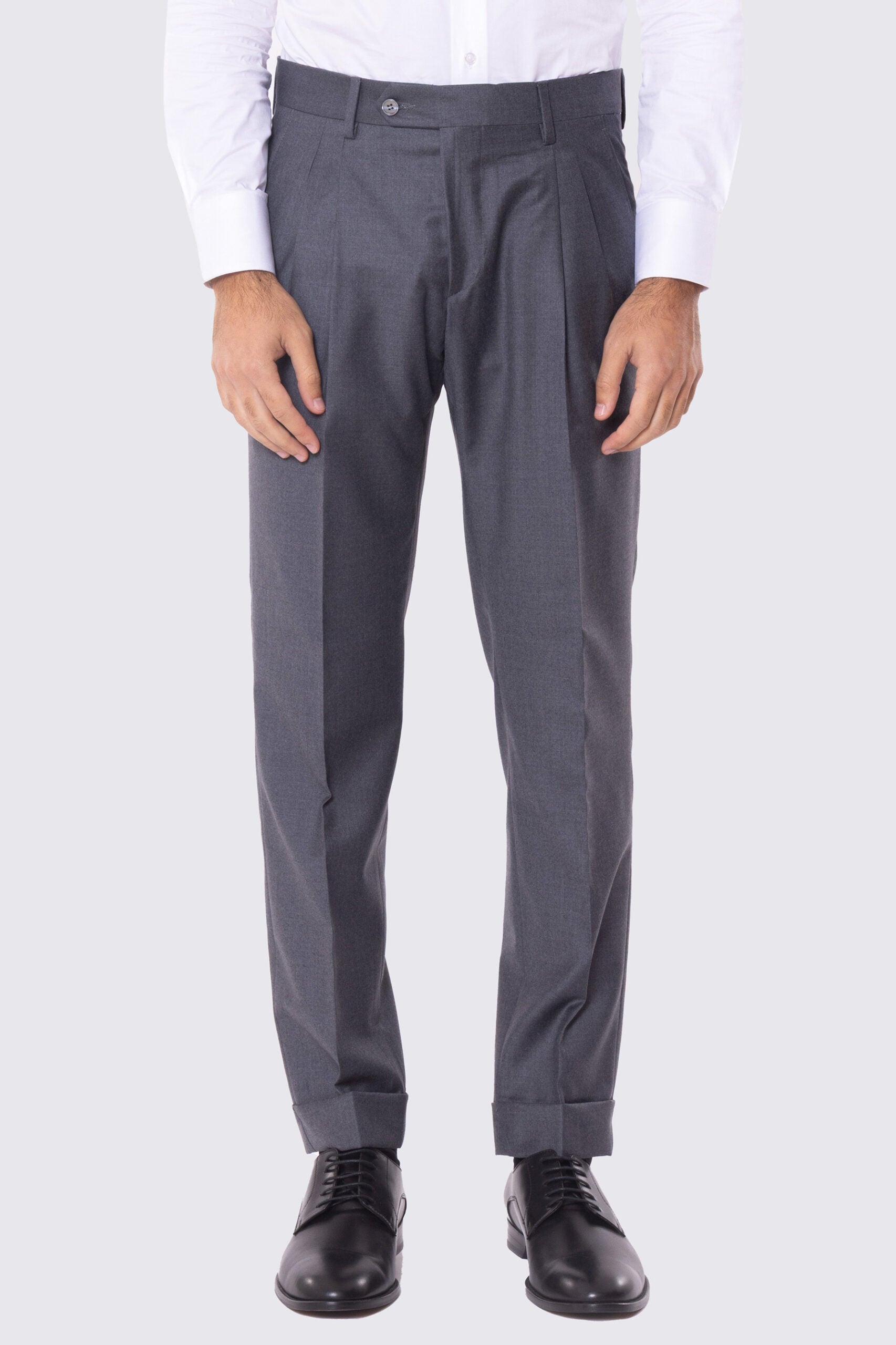 Abito grigio con giacca Doppiopetto rever a lancia tasche a filo e pantalone vita alta con doppia pinces e risvolto 5cm 100% lana Flanella Carillo Drapers