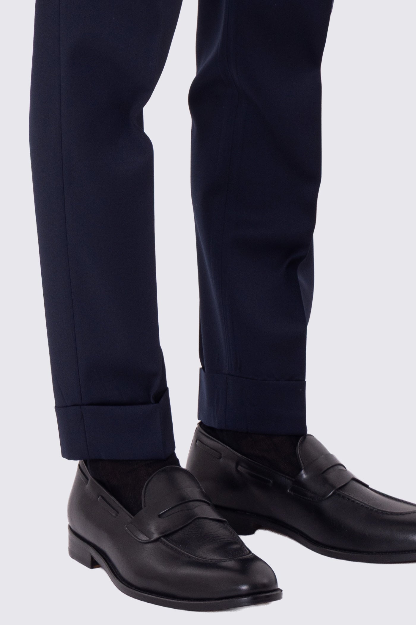 Abito uomo Monopetto blu notte fresco lana super 110's Tessuti in esclusiva Sartoria Carillo completamente sfoderato con Rever a lancia e tasche a filetto