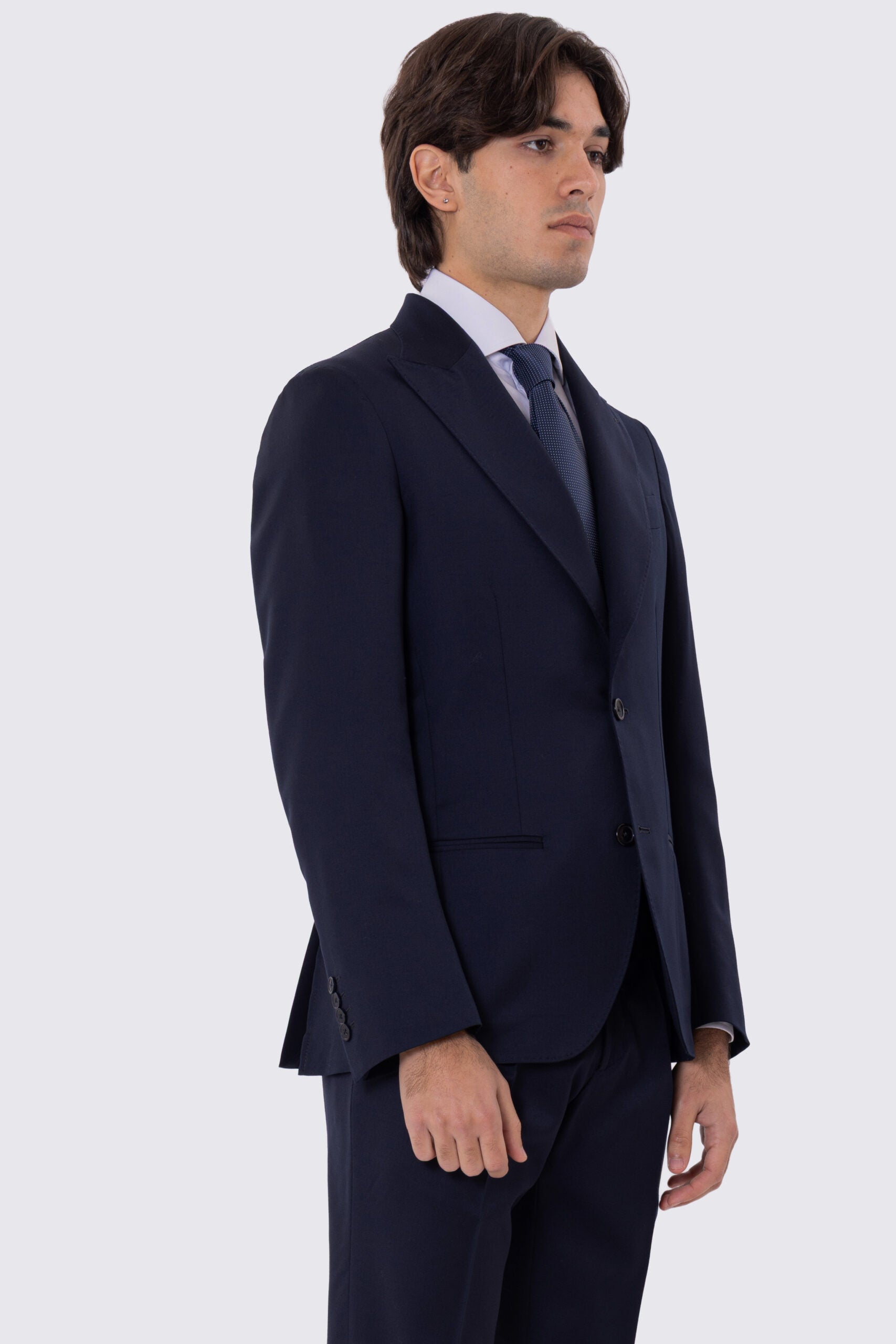 Abito uomo Monopetto blu notte fresco lana super 110's Tessuti in esclusiva Sartoria Carillo completamente sfoderato con Rever a lancia e tasche a filetto