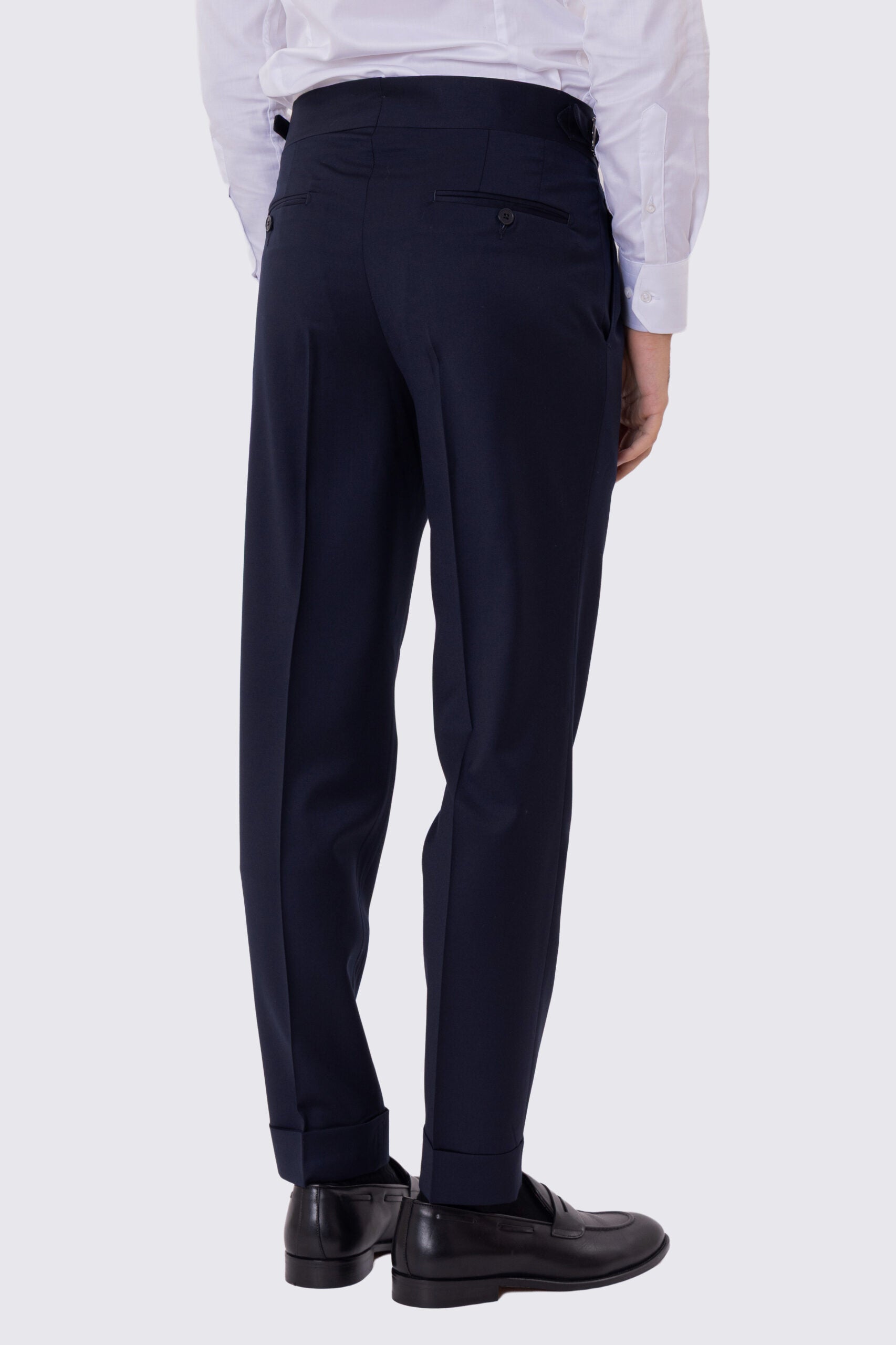 Abito uomo Monopetto blu notte fresco lana super 110's Tessuti in esclusiva Sartoria Carillo completamente sfoderato con Rever a lancia e tasche a filetto